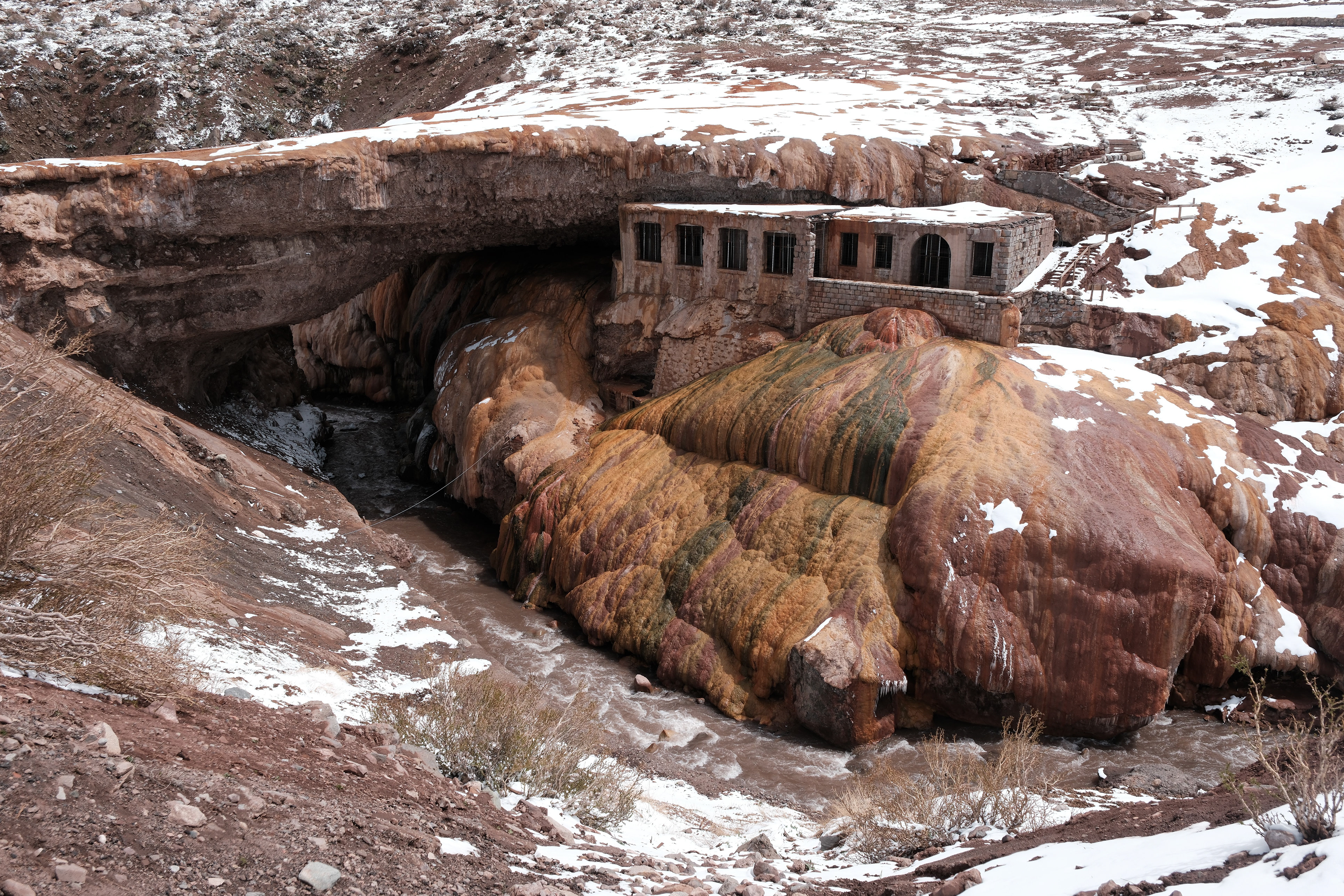 Puente del Inca - Baños termales