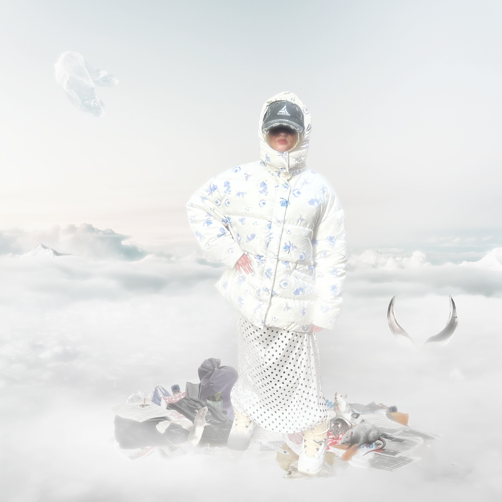 Work for GLITCH Magazine @officialglitchmag / Direction artistique / styling / Photo editing / clothes conception + creations