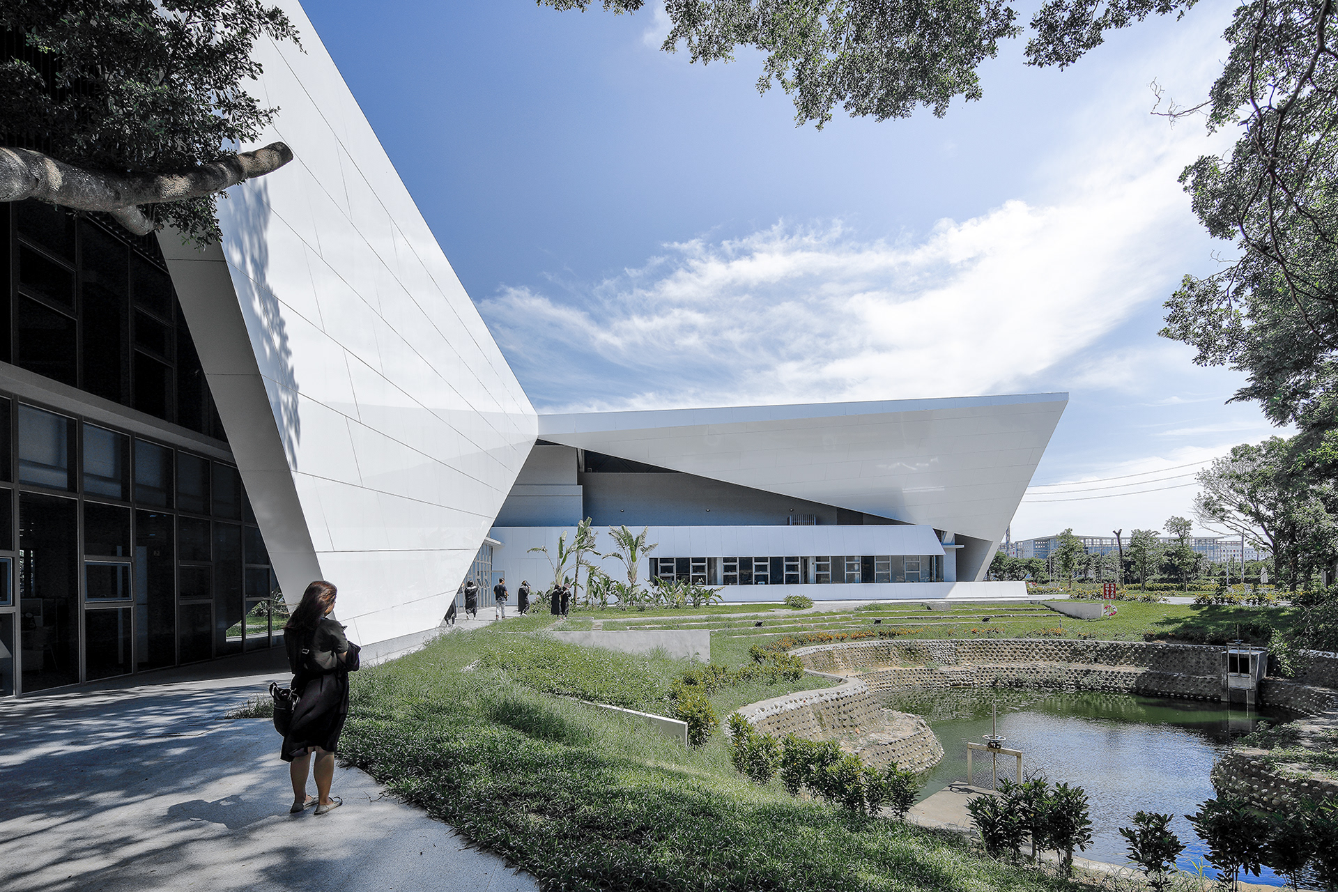 MAYU architects - Shu-Zen Junior College Gymnasium