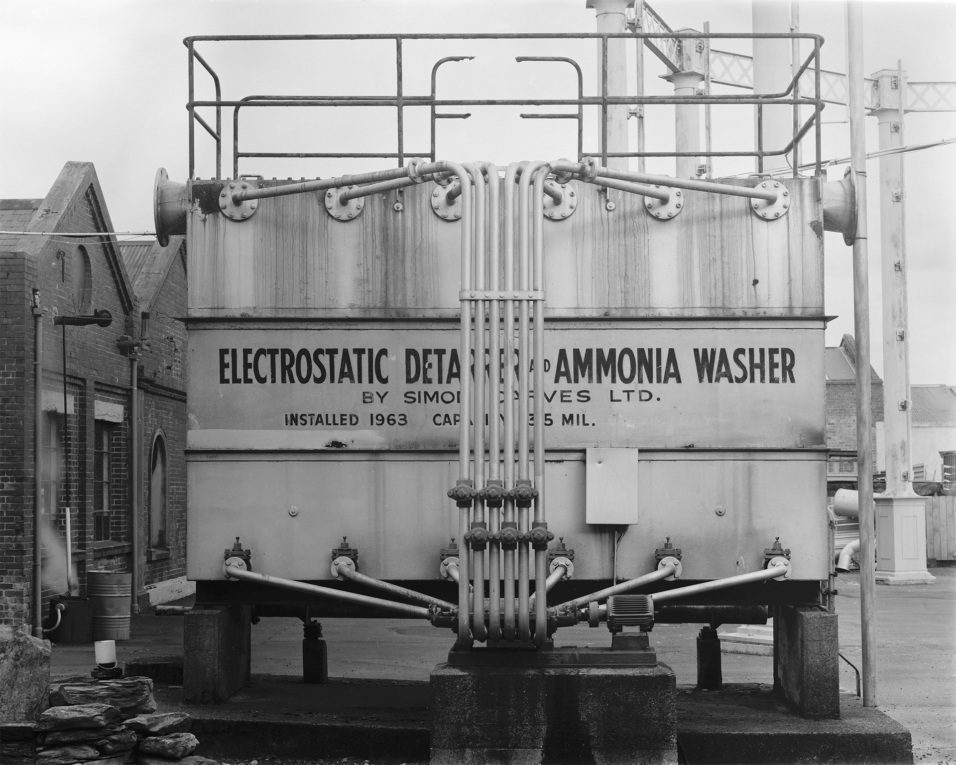 'De-Tarrer and Ammonia Washer'