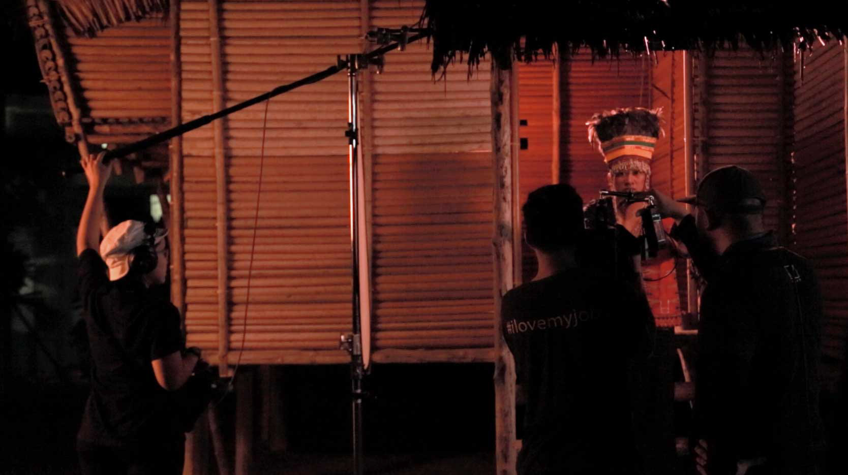 Shooting Gompon's (Jenifer Lasimbang) night scene.