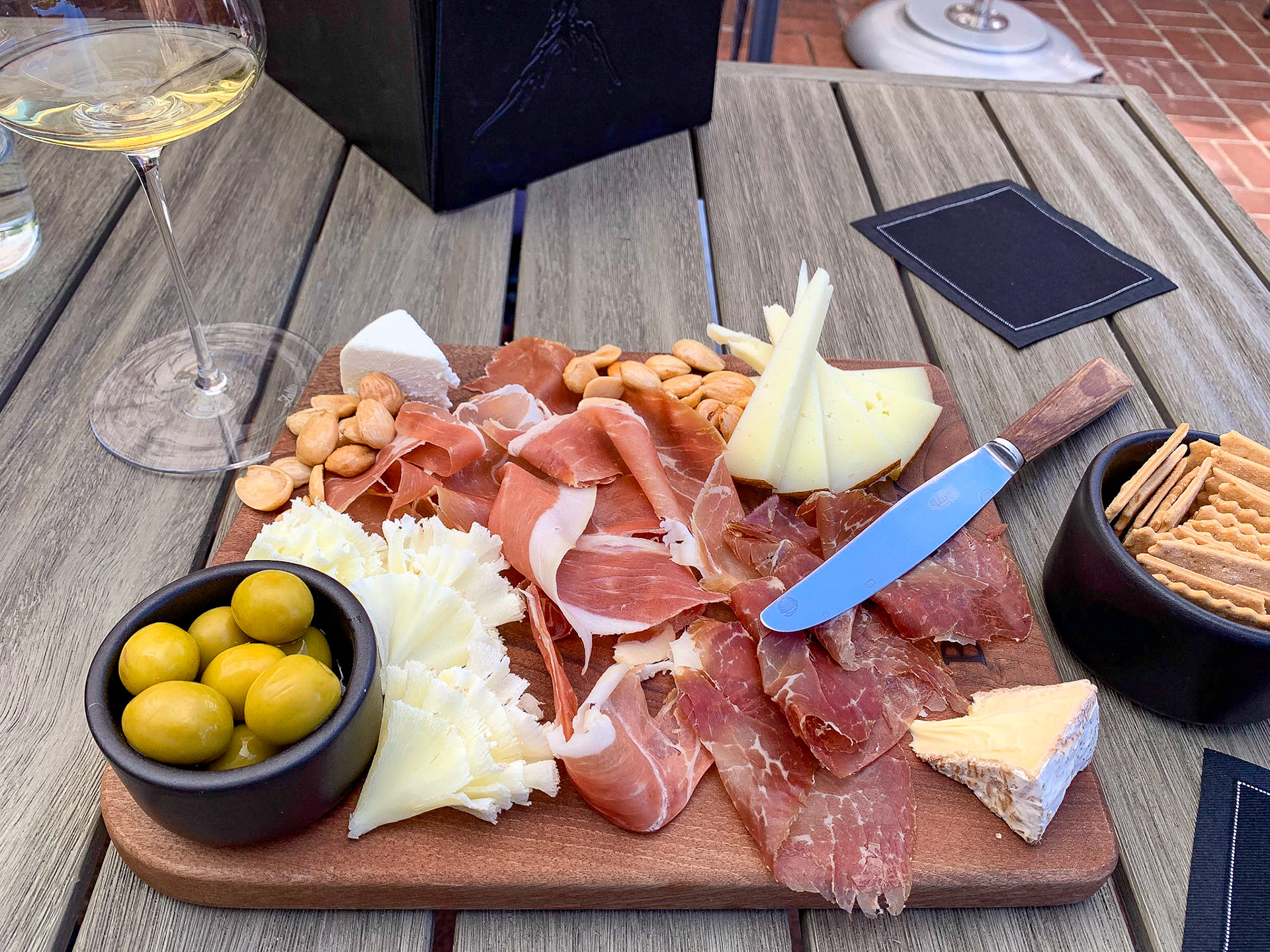 Bedrock Wine, Gen Jos Hooker House