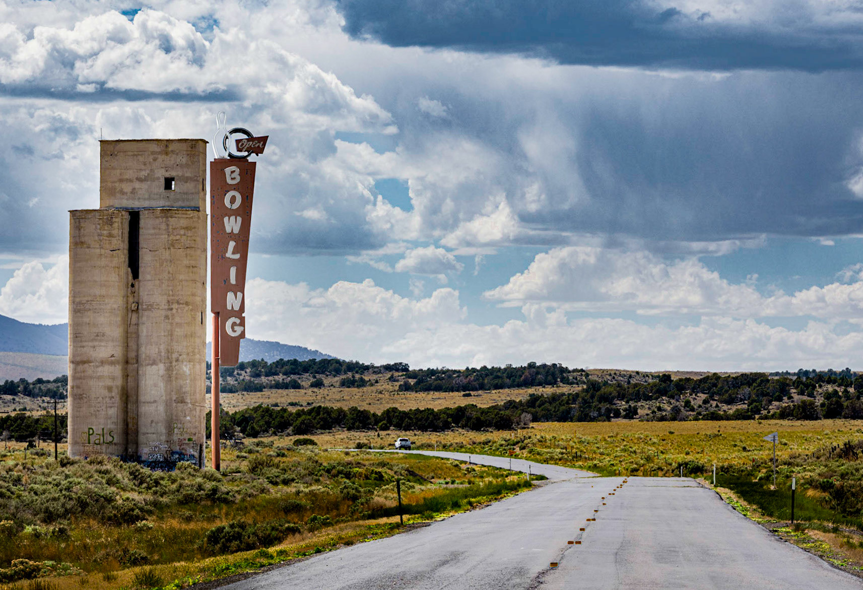 Jesse Knight Silo and Bowling - Highway 36, UT