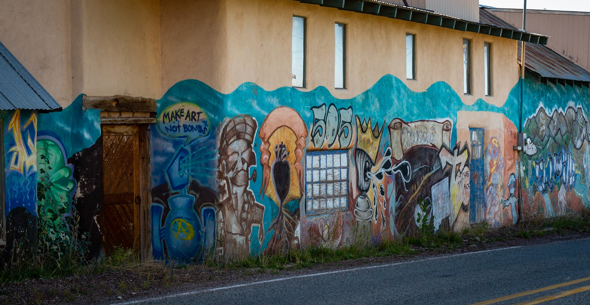 Grafitti - Los Trampas, NM