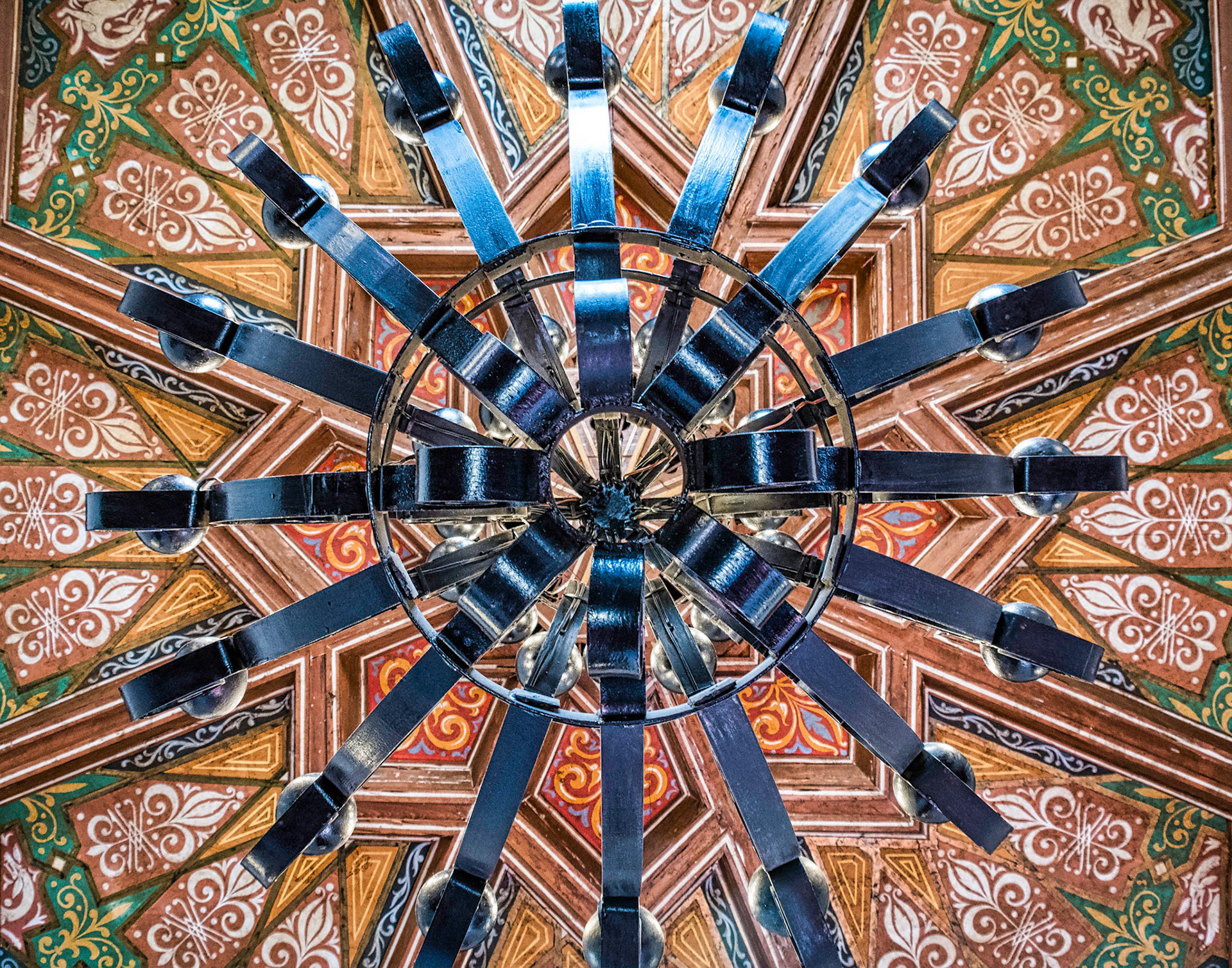 Ceiling & Light - Ensenada Baja CA