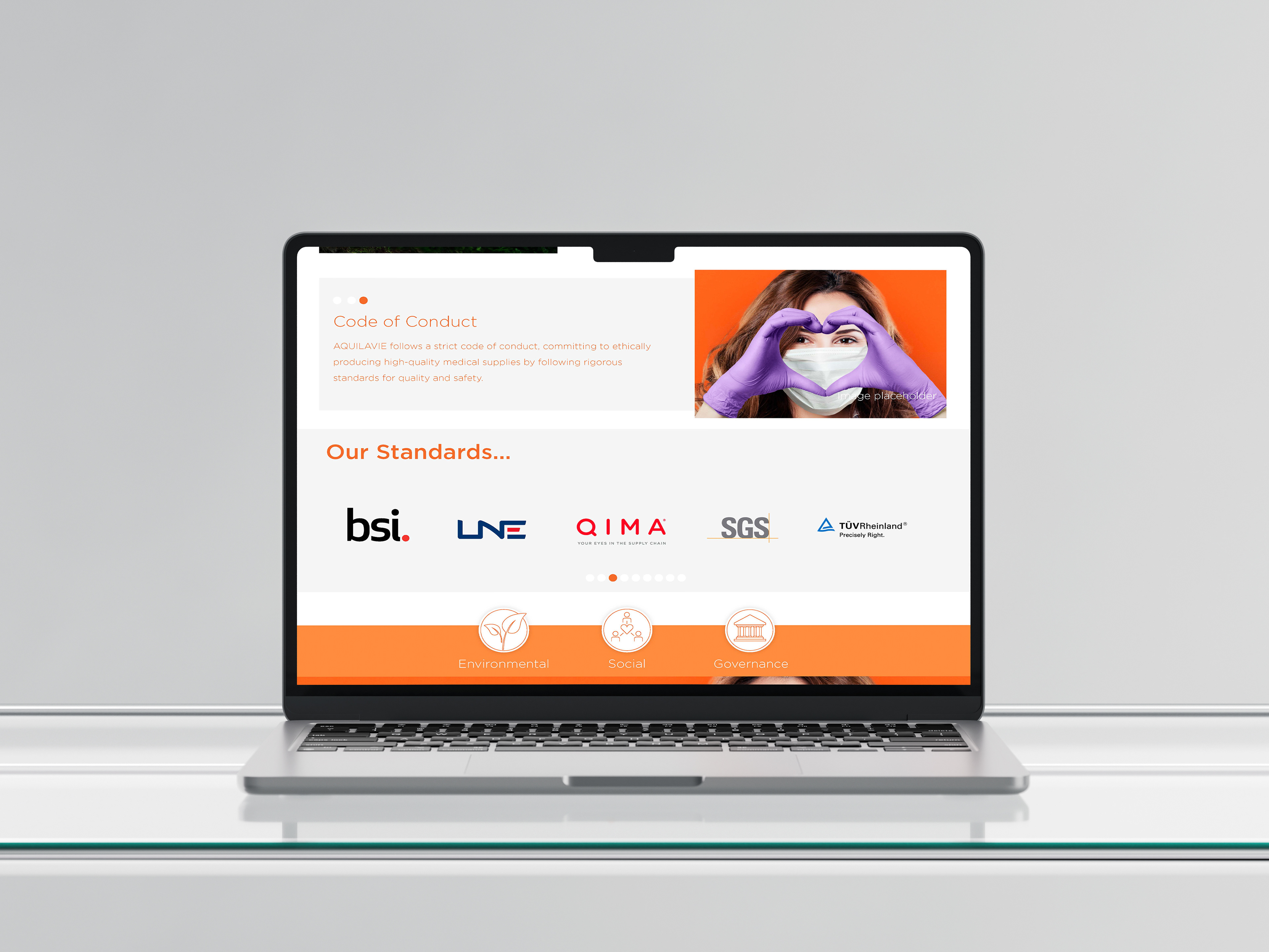 Aquila Healthcare Website Layout