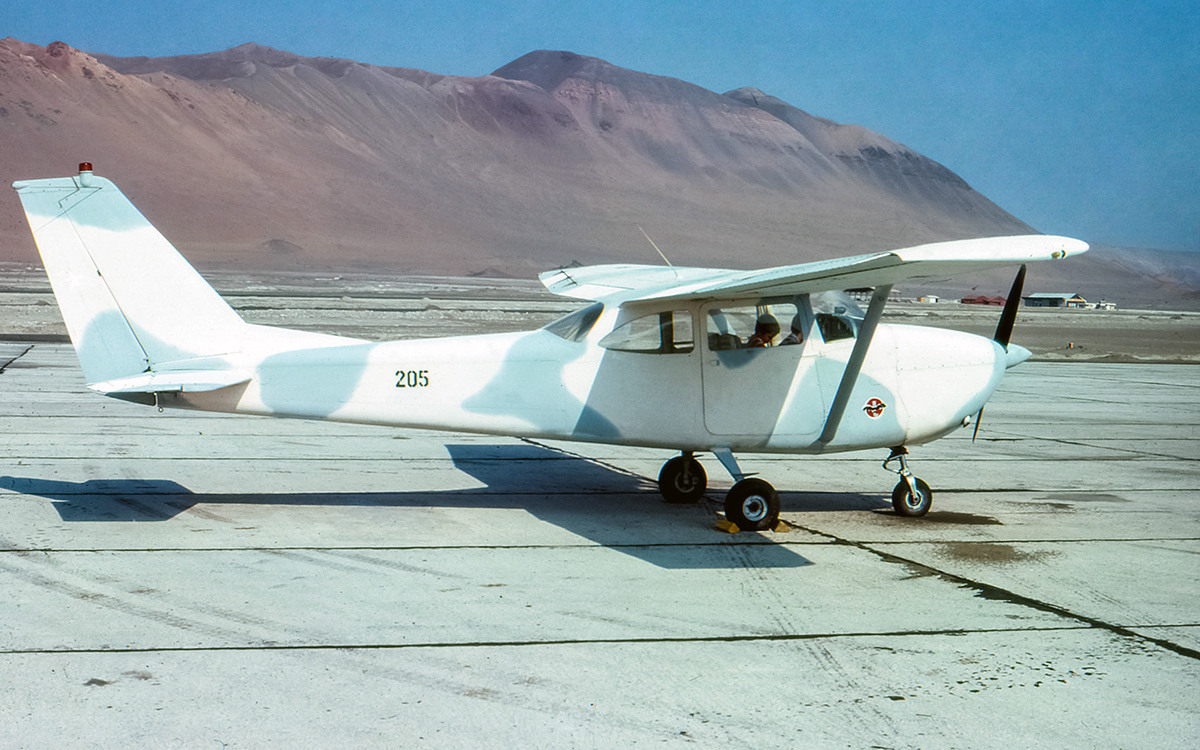 1968 - Cessna T-41D Mescalero N. 205 del Grupo No. 4 en 1978 - (FACh)