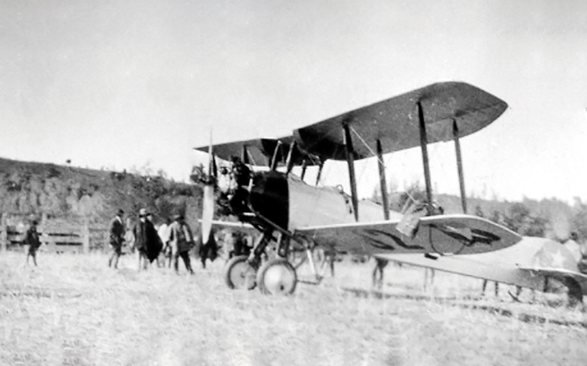 1930 - Avro 504N N° 82 - (MNAE)