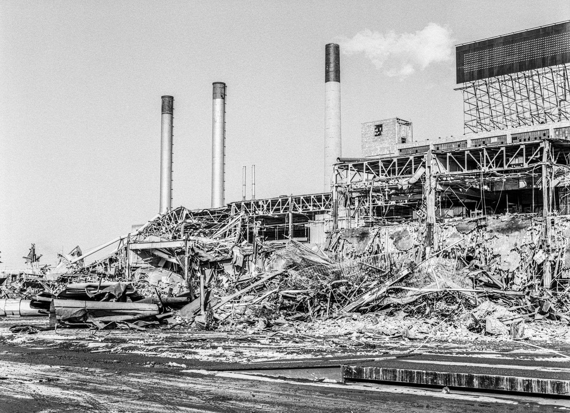 Demolition of original Chrysler plant on Jefferson Avenue