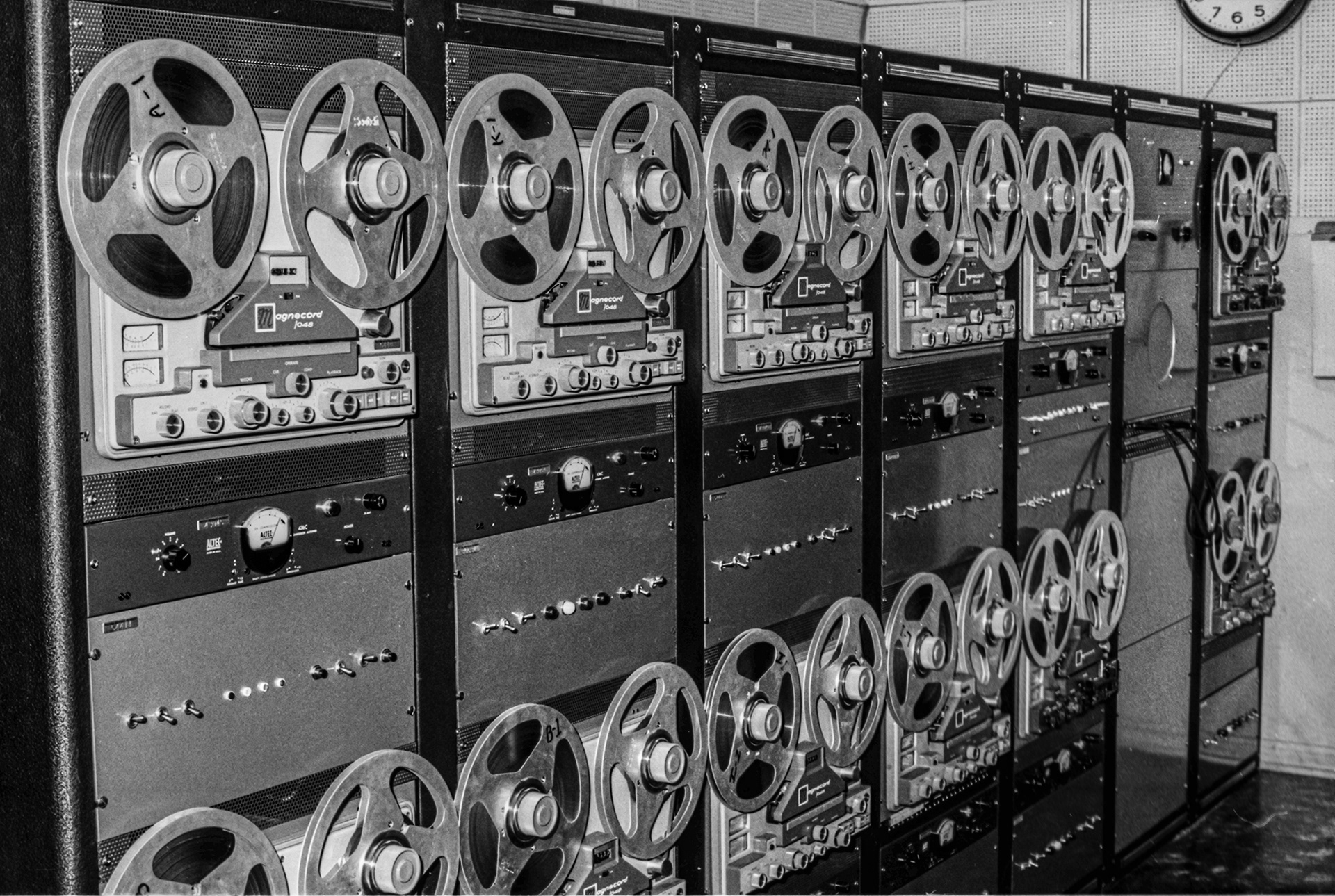 Early computer machinery