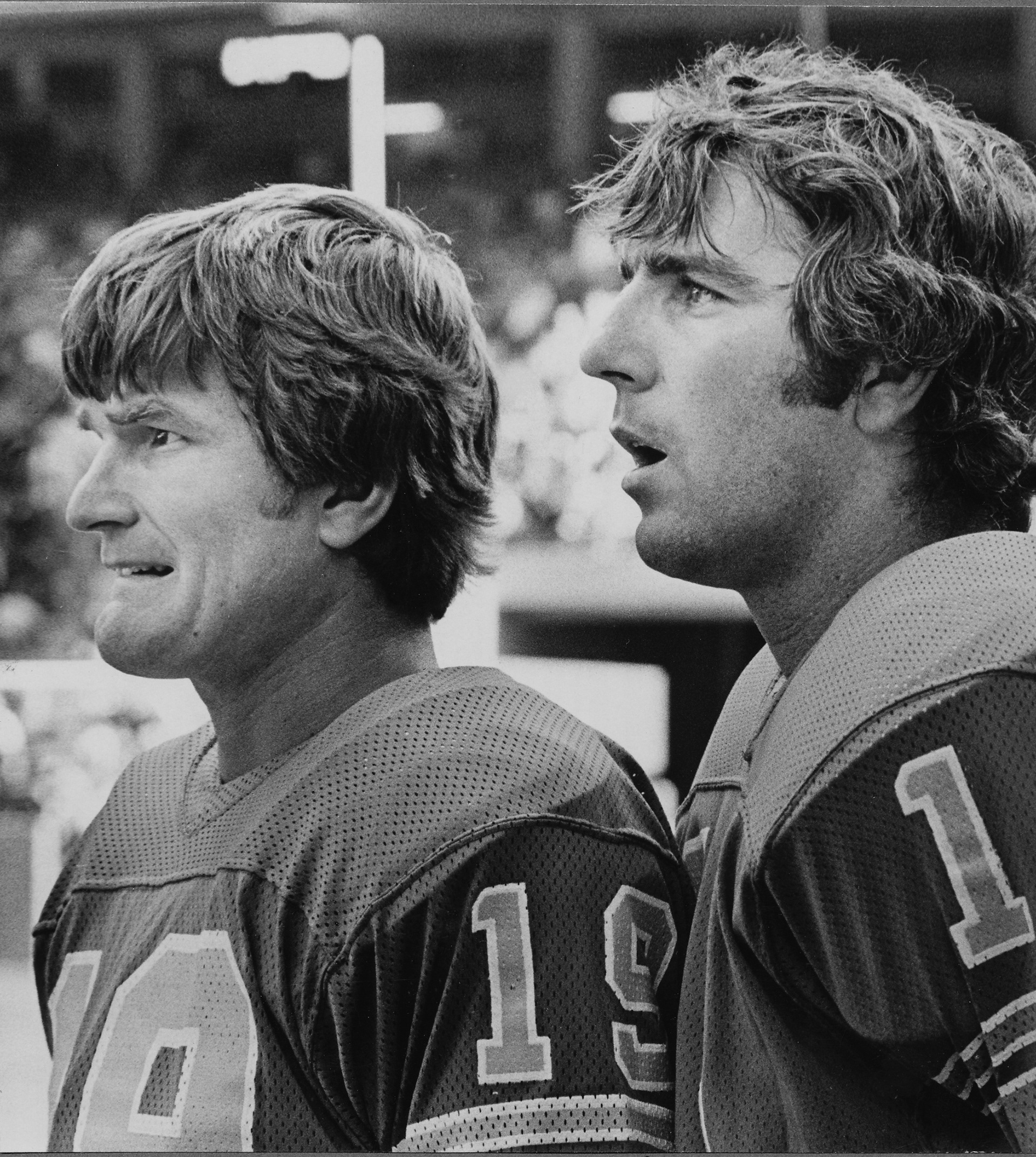 Bill Munson & Greg Landry watching the 3rd string QB, Joe Reed