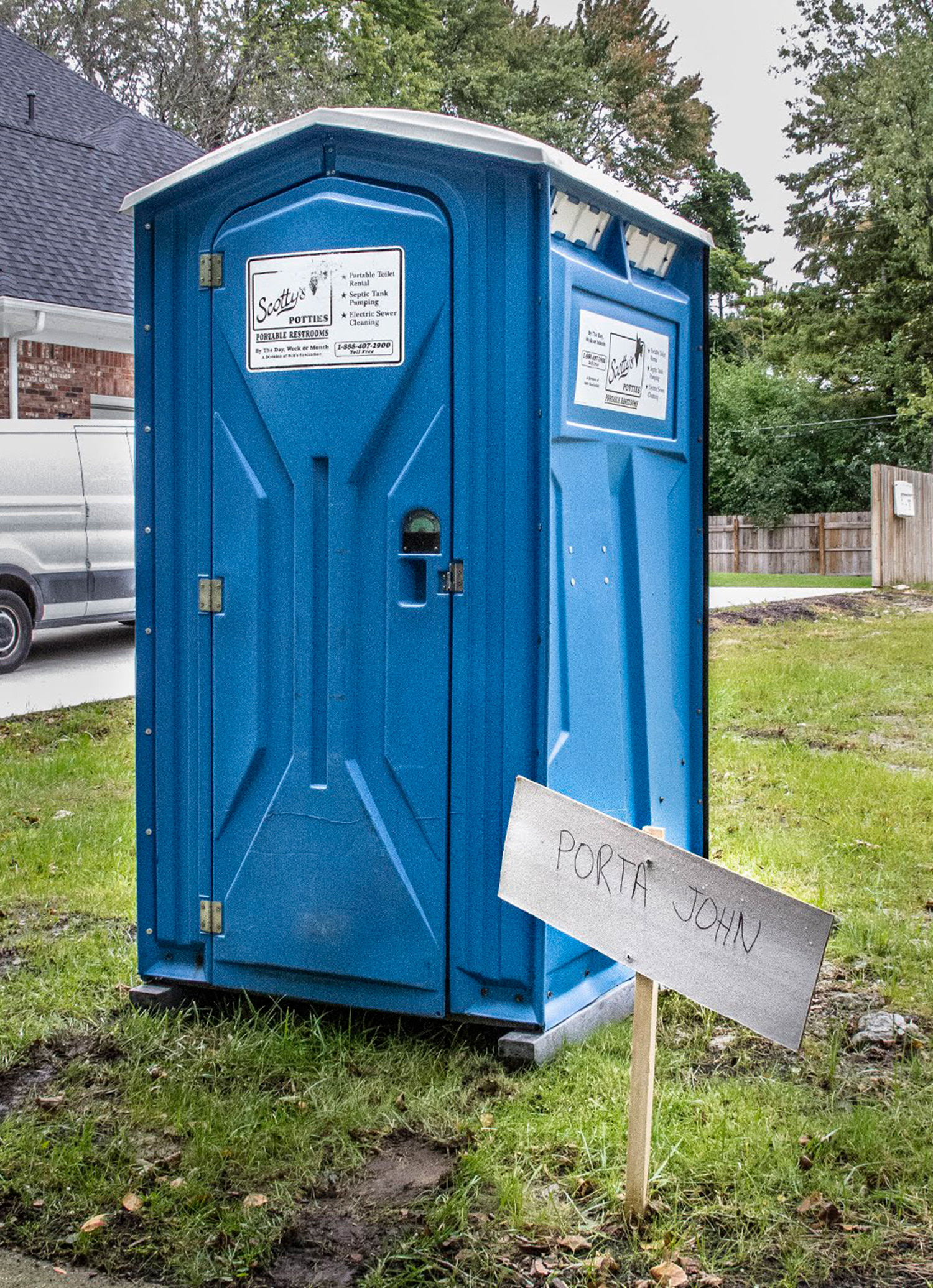 Yes, we can see that this is a porta john