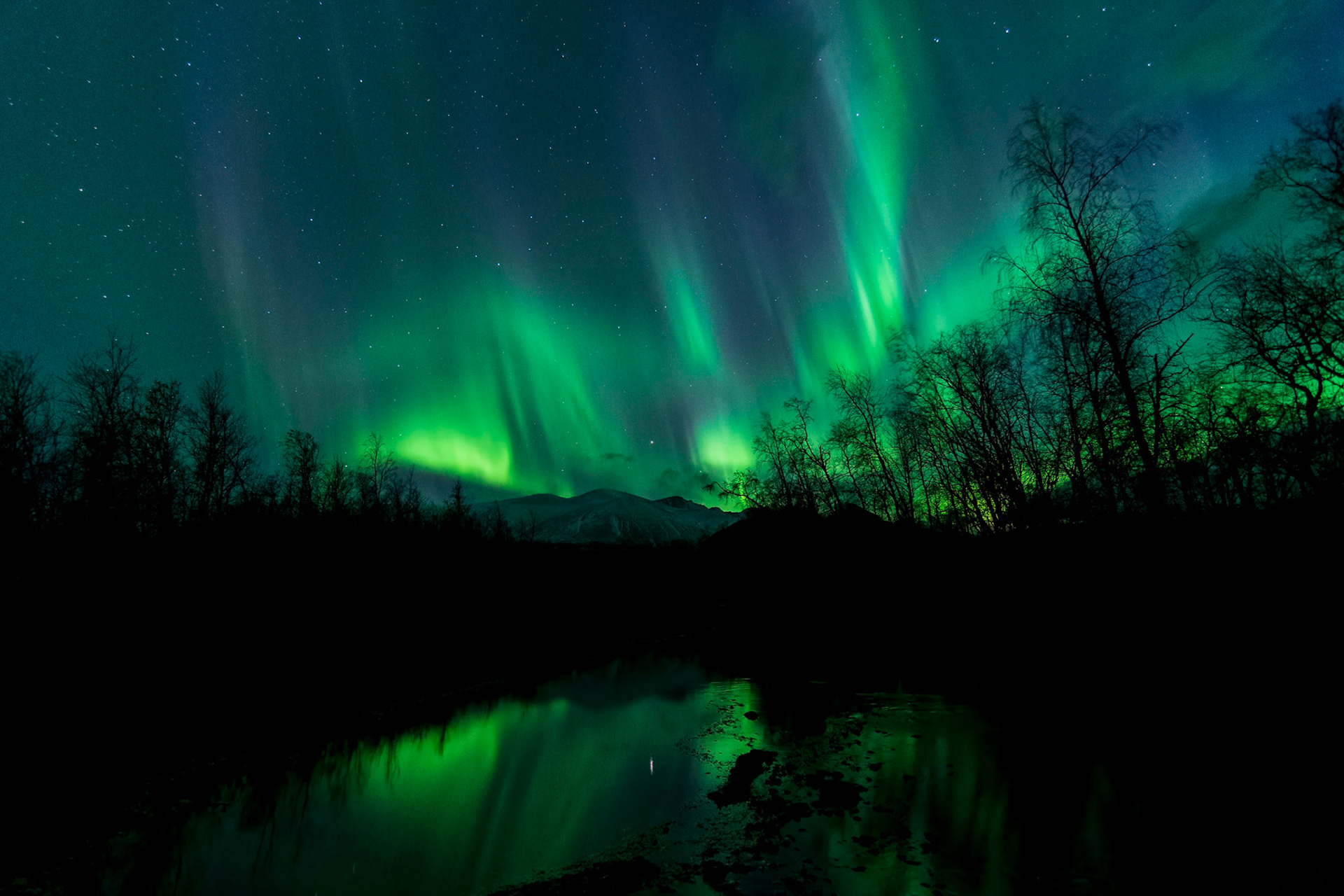 Spectacular colorfull aurora display over Sarek National Park in northern Sweden on Sptmeber 23rd, 2020