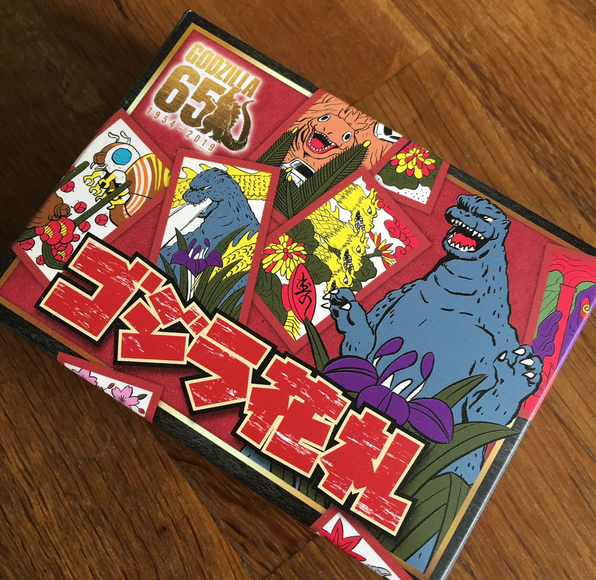 ゴジラ　花札　65周年記念　新品未開封　匿名配送　翌日発送 ゴジラ 花札 65周年記念 新品未開封 匿名配送 翌日発送 - メルカリ