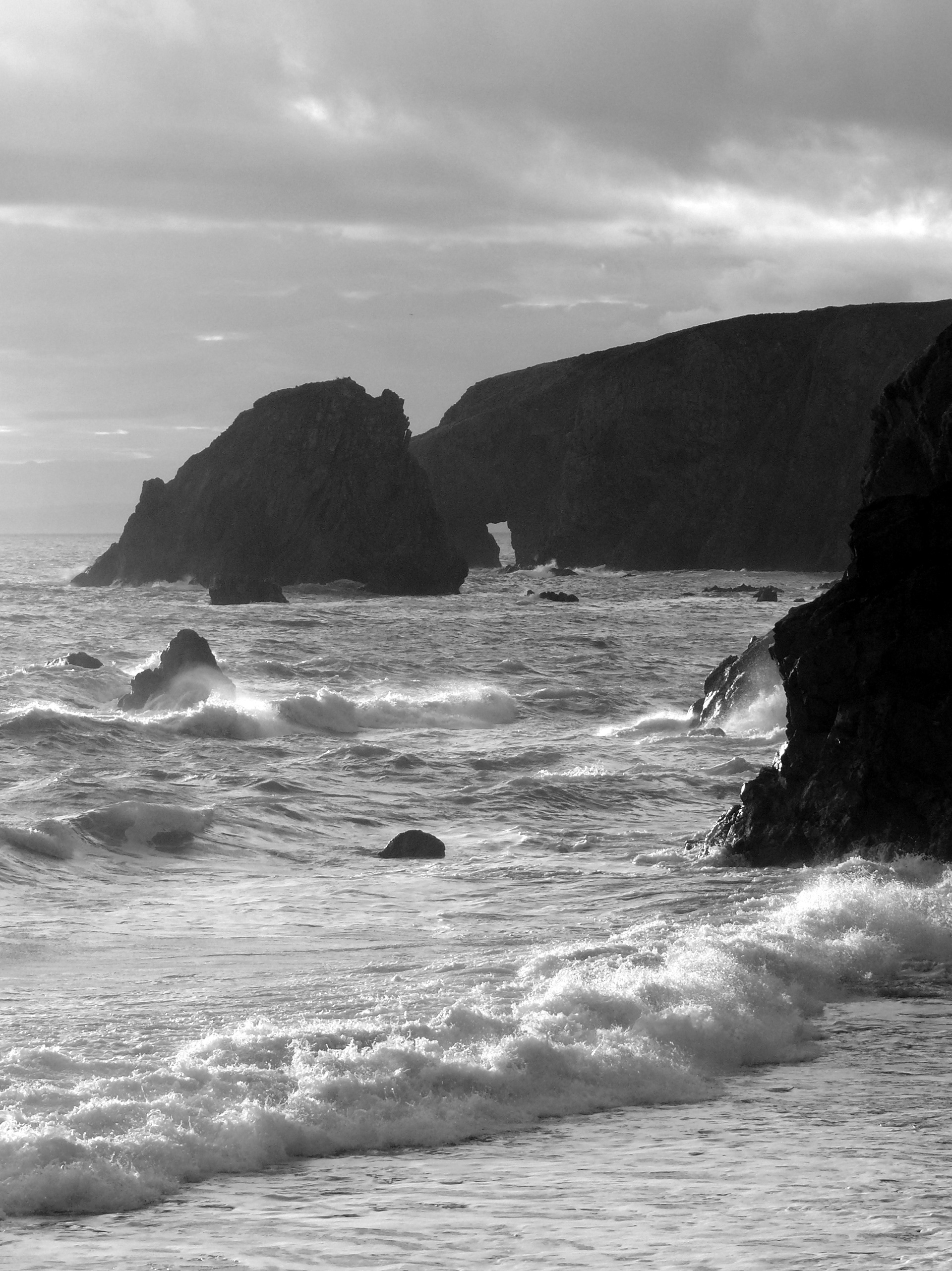 Copper Coast, stormy sea at Kilfarassey