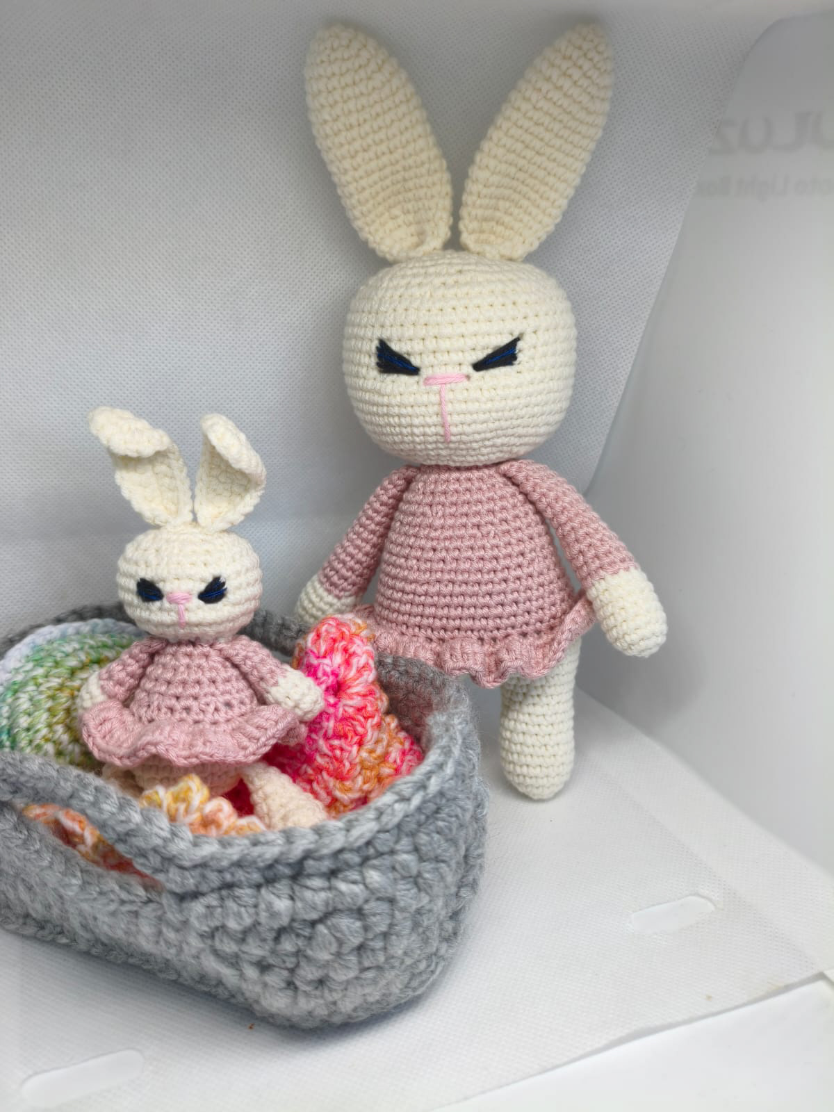 Cotton yarn -  Mammy (9") & Baby Bunny in bassinet - €40 (€22.50ea)