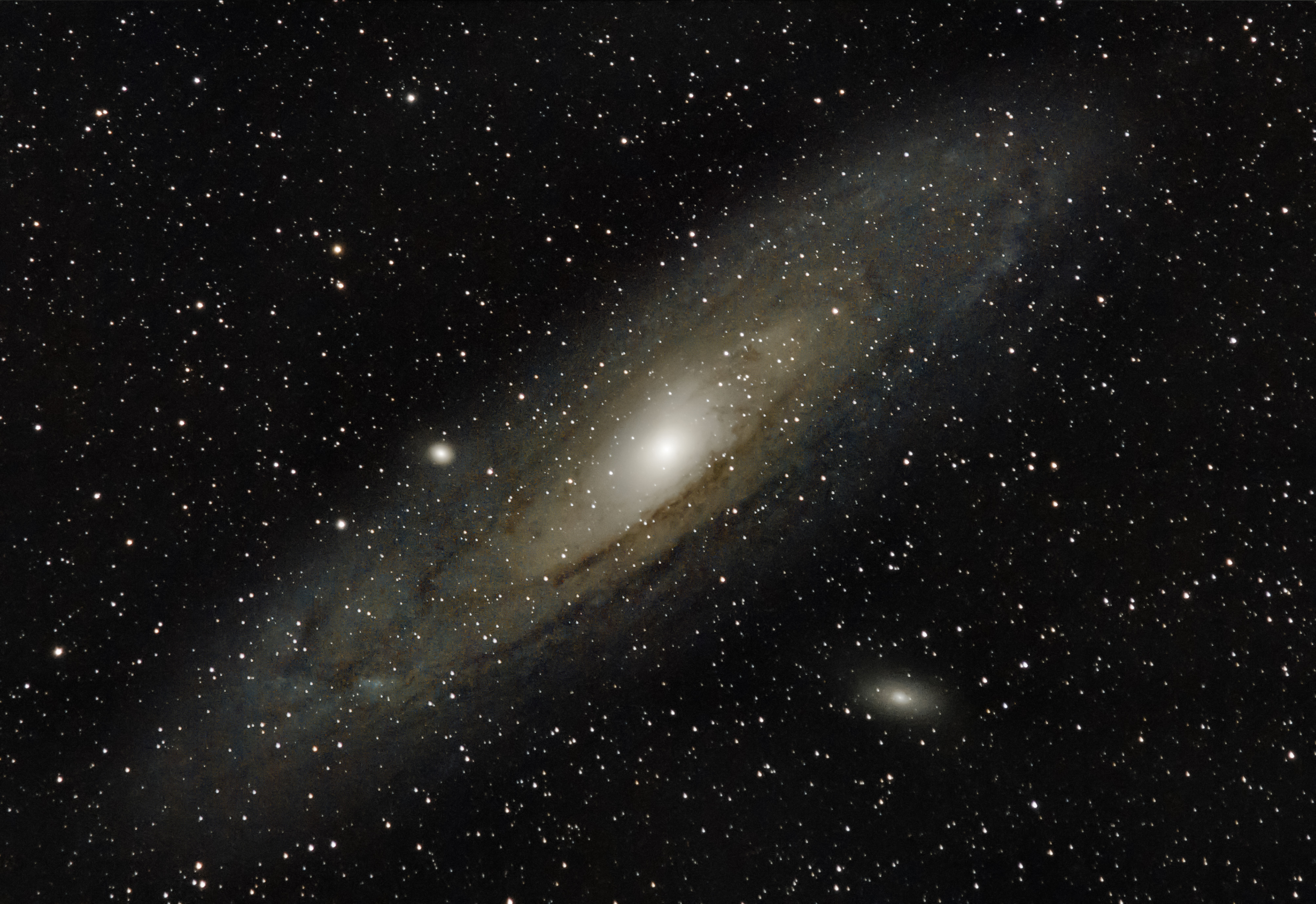 Andomeda Galaxy (M31), 2.5 million light-years away