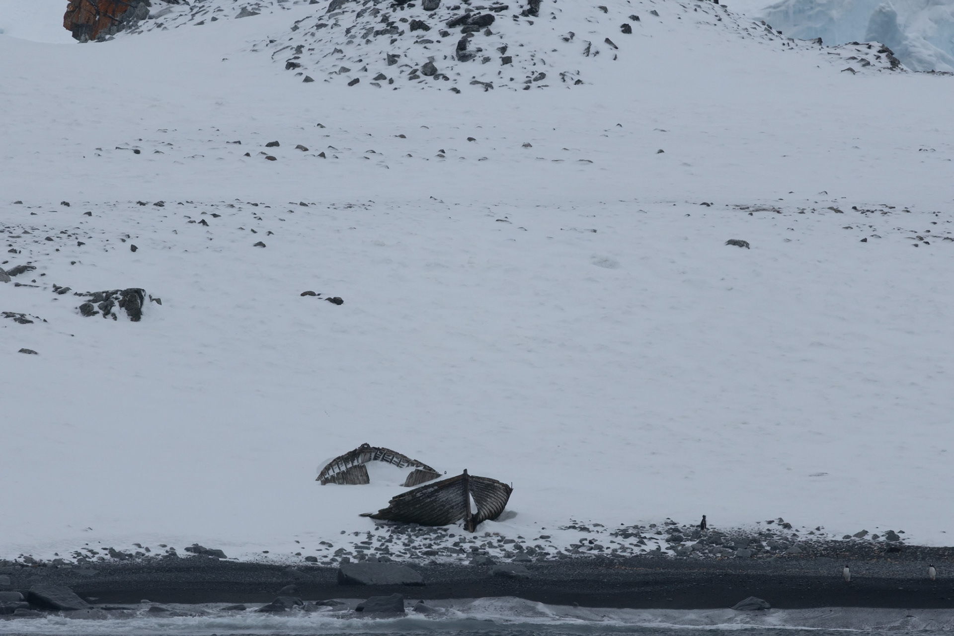 Half Moon Is - Wreck