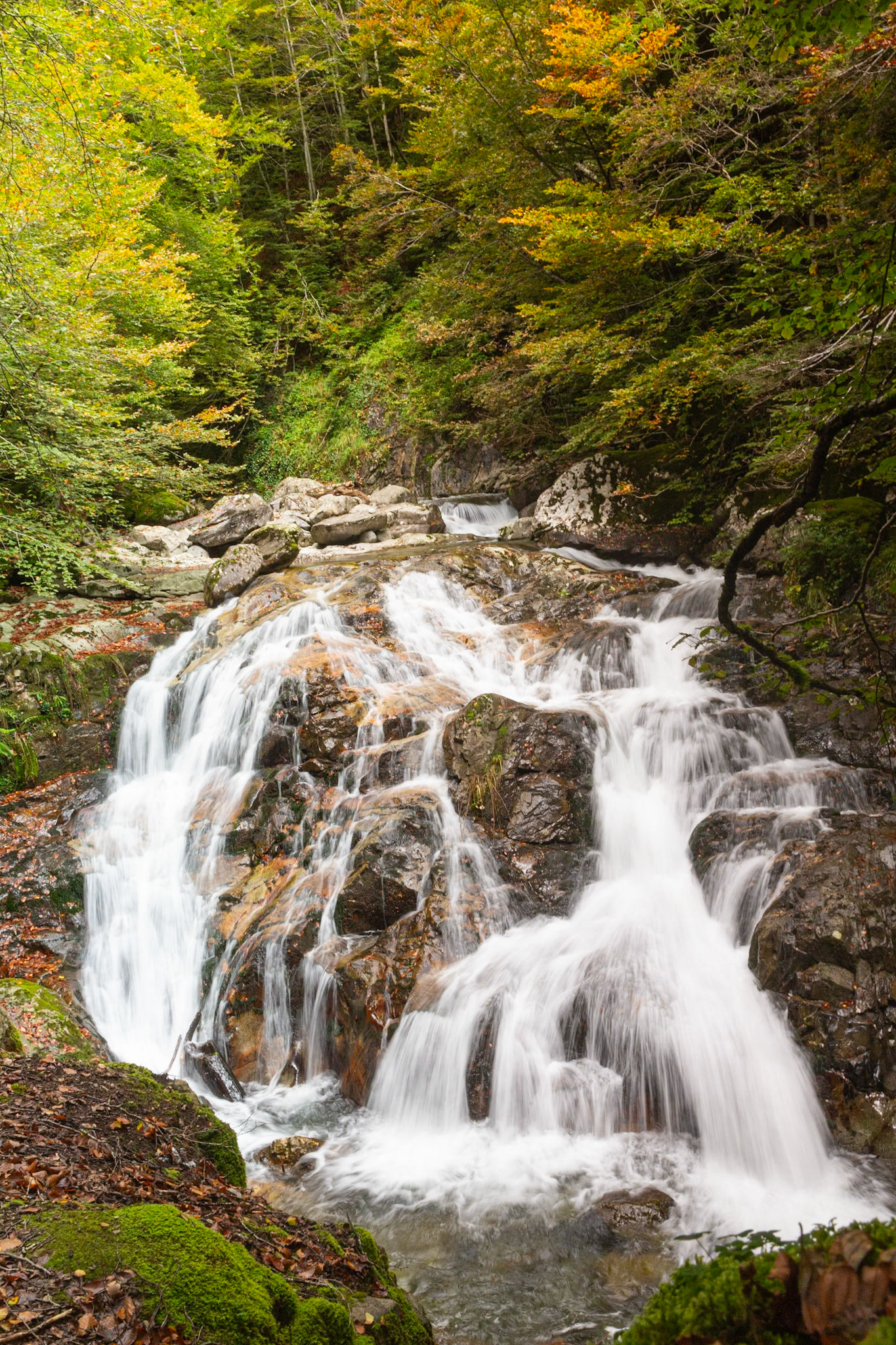 Falls below Lac de Bious-Artigues