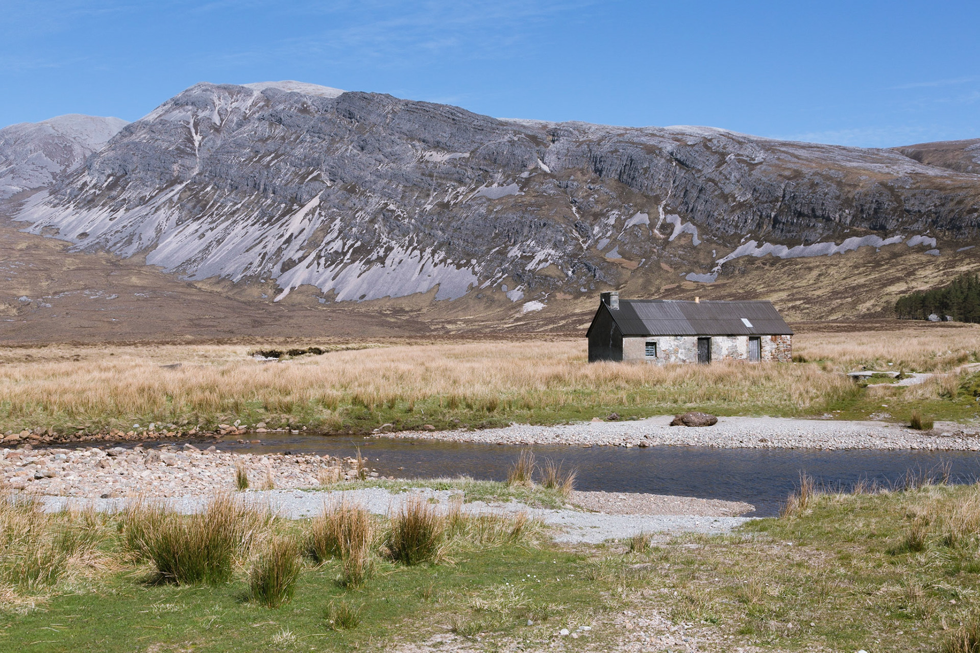On the path to Arkle near Loch Stack