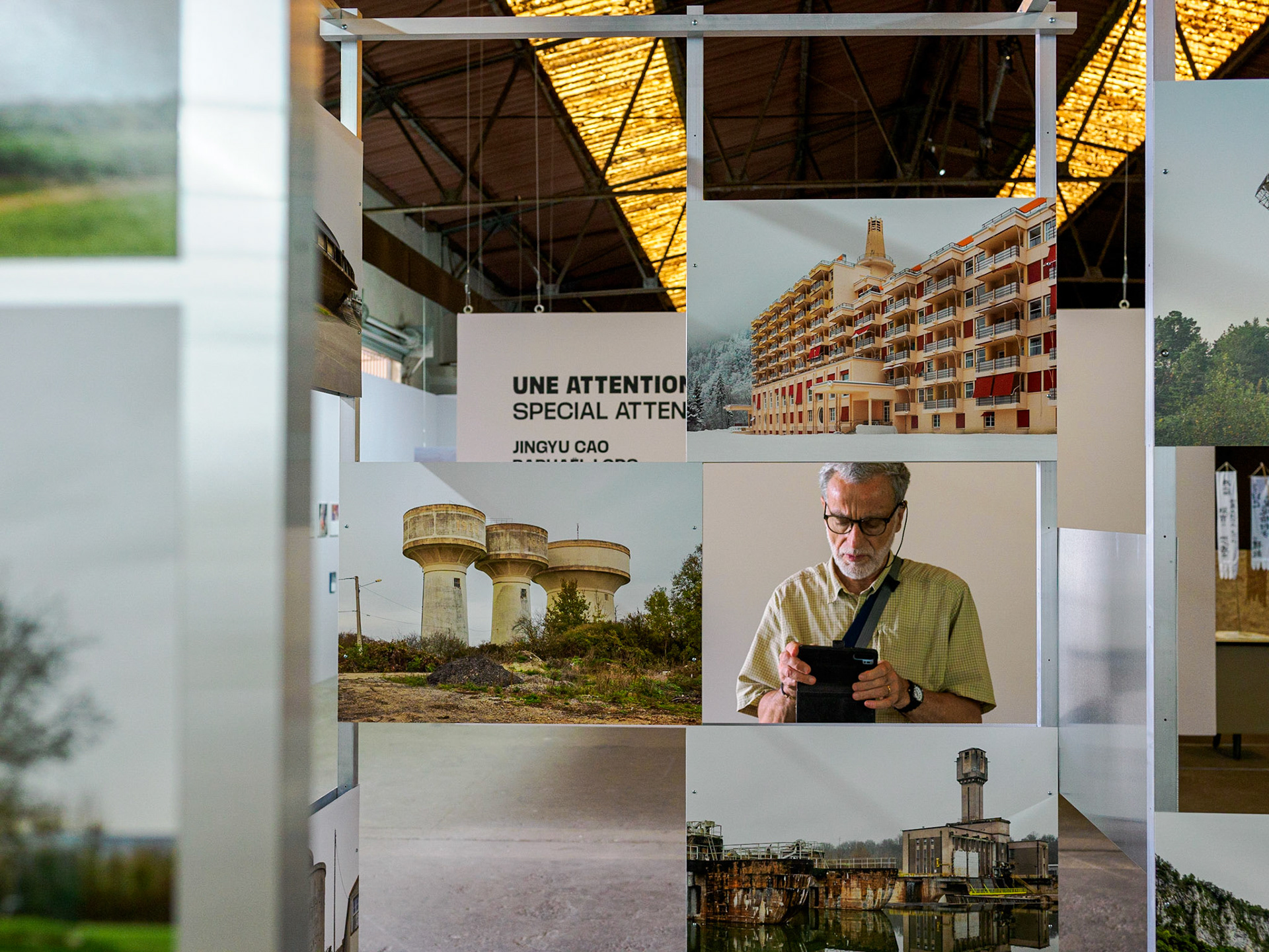 (C) Eric Tabichi Nelly Monnier