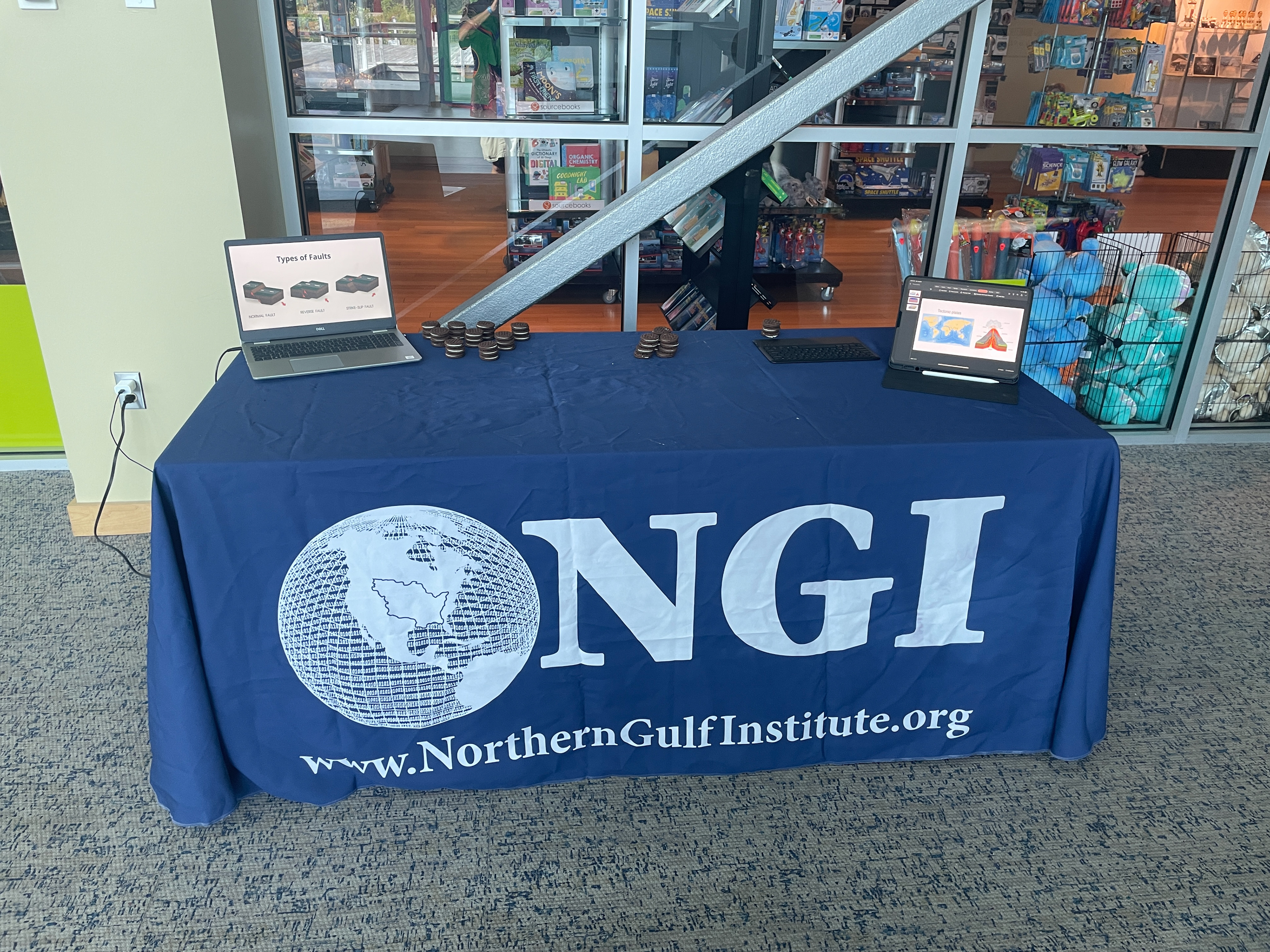 NASA Infinity Science Center, Oreo Tectonics and Faults Activity