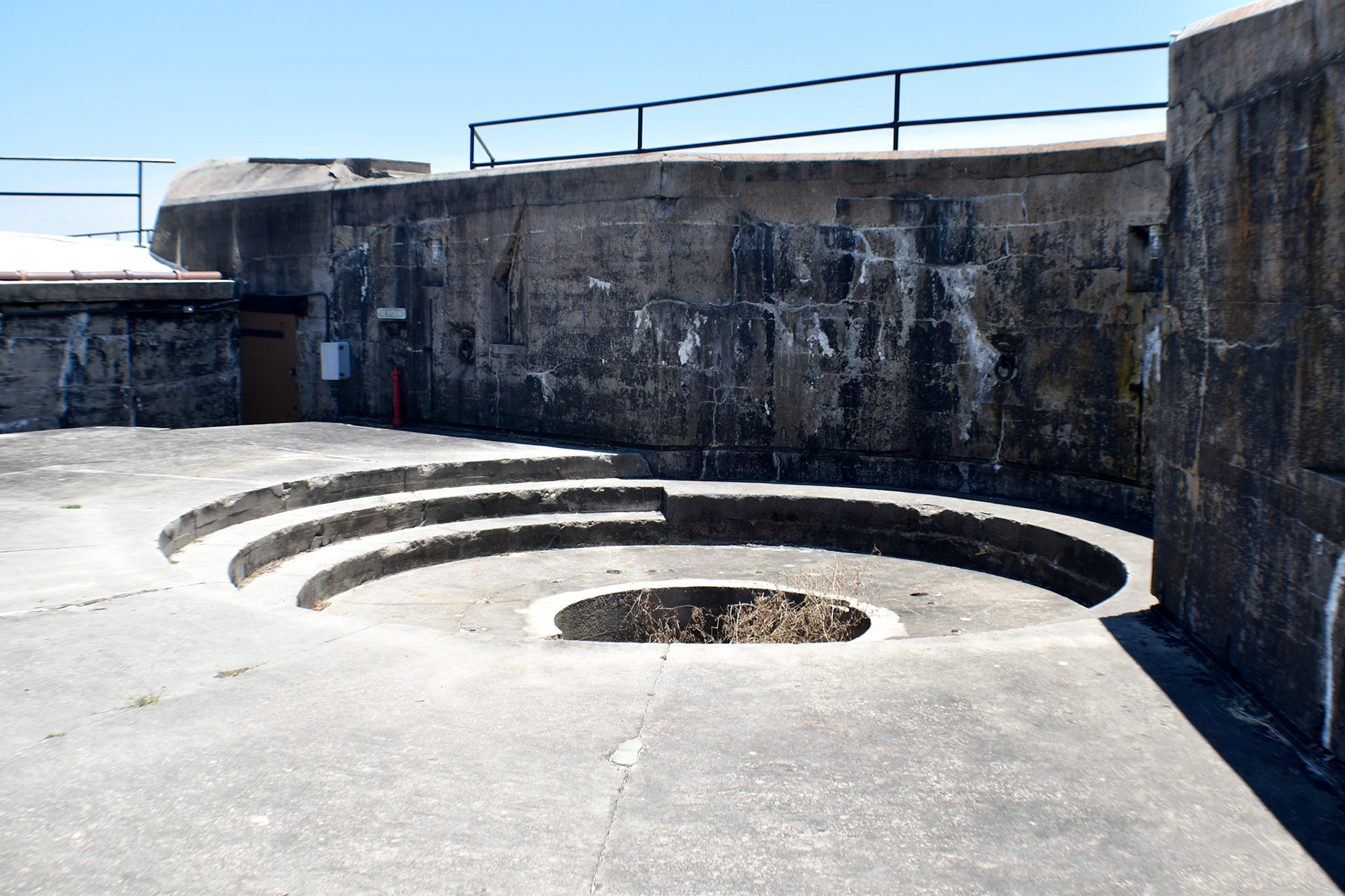 Disappearing Gun Emplacement