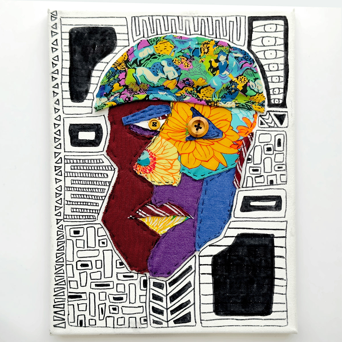 Fabric, marker buttons, 10x12 inch.