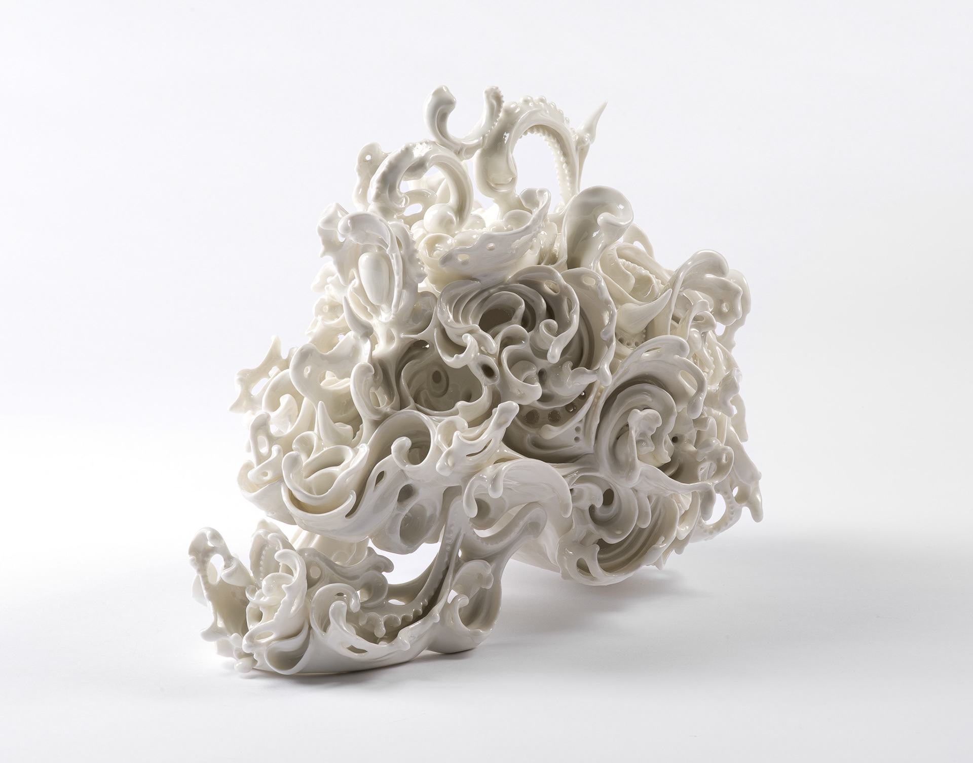 Predictive Dream XLVI, H 27.5 × W 26.5 × D 35.5 cm, Porcelain, 2014 