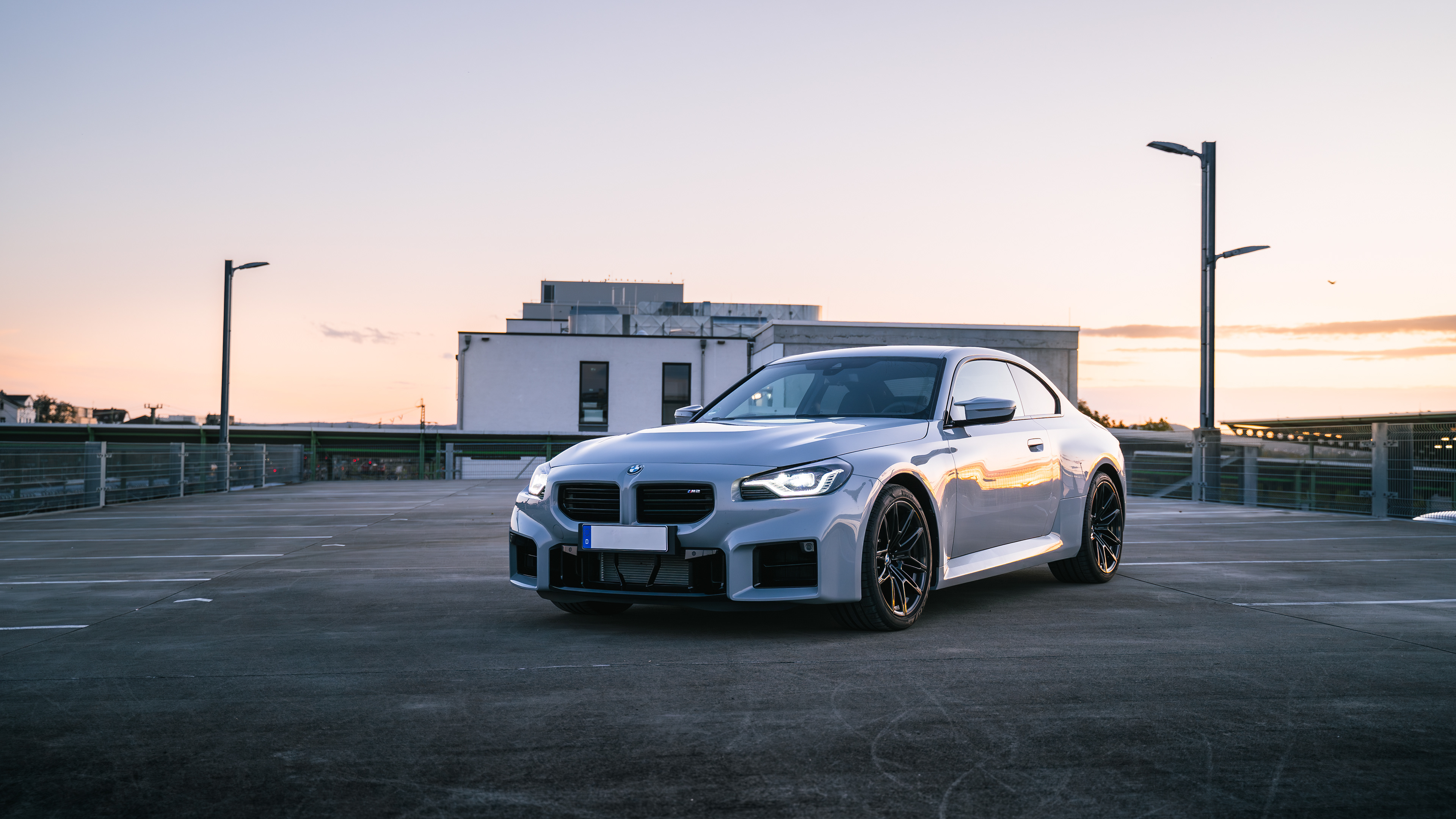 BMW M2 (@trackg87)