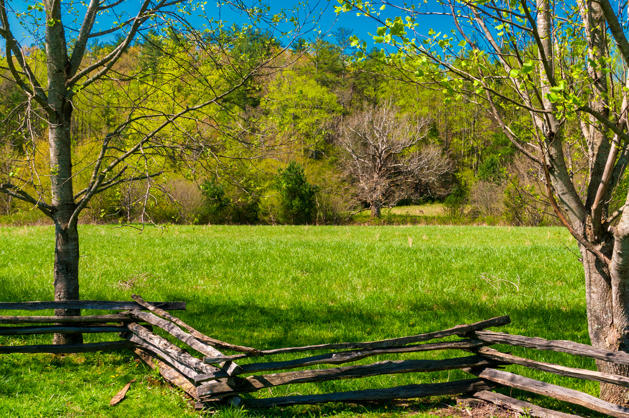 Cade's Cove Farm Great  Smokey Mountains National Park