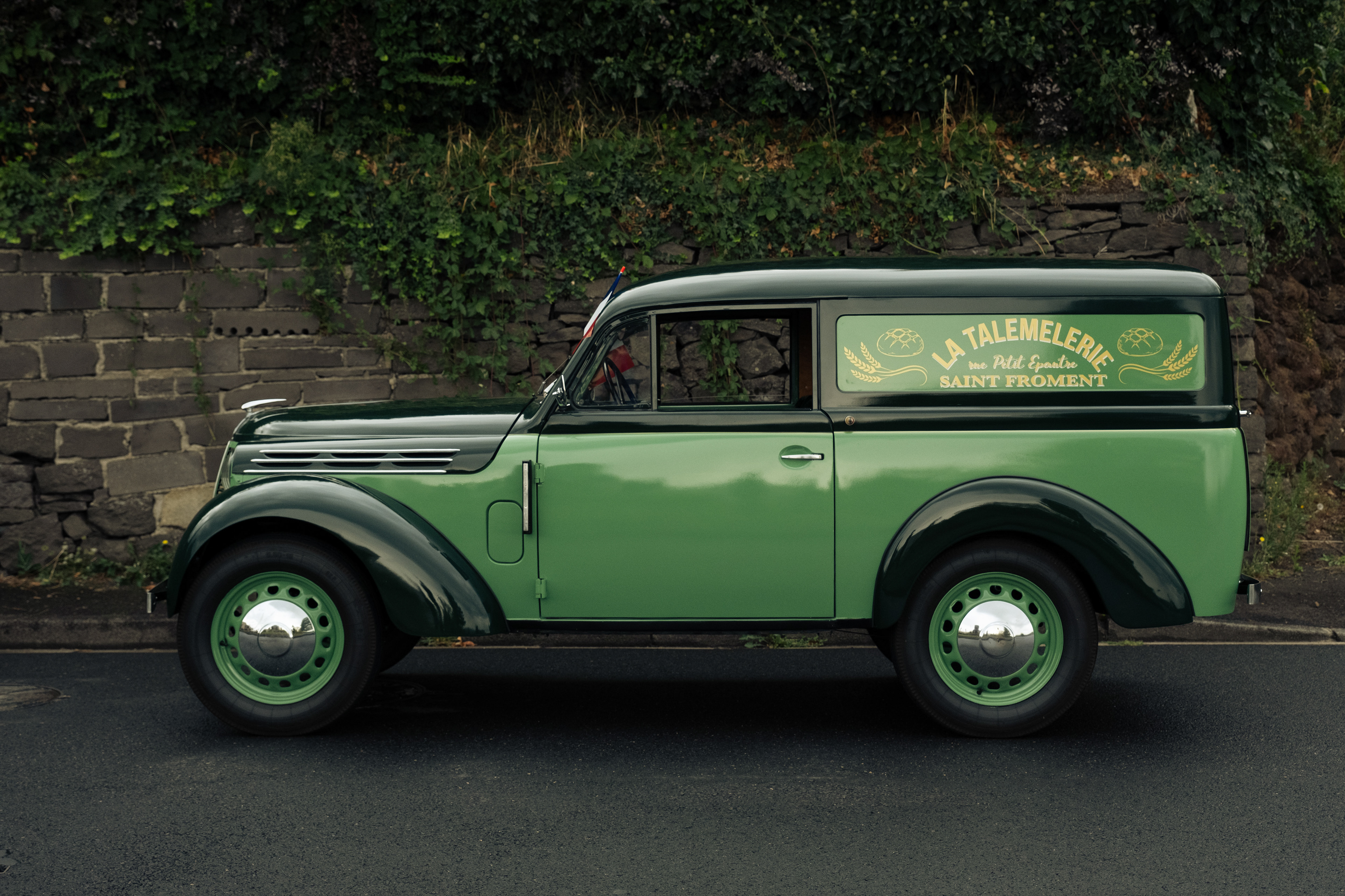 © All rights reserved, Annabelle Hamil 2025