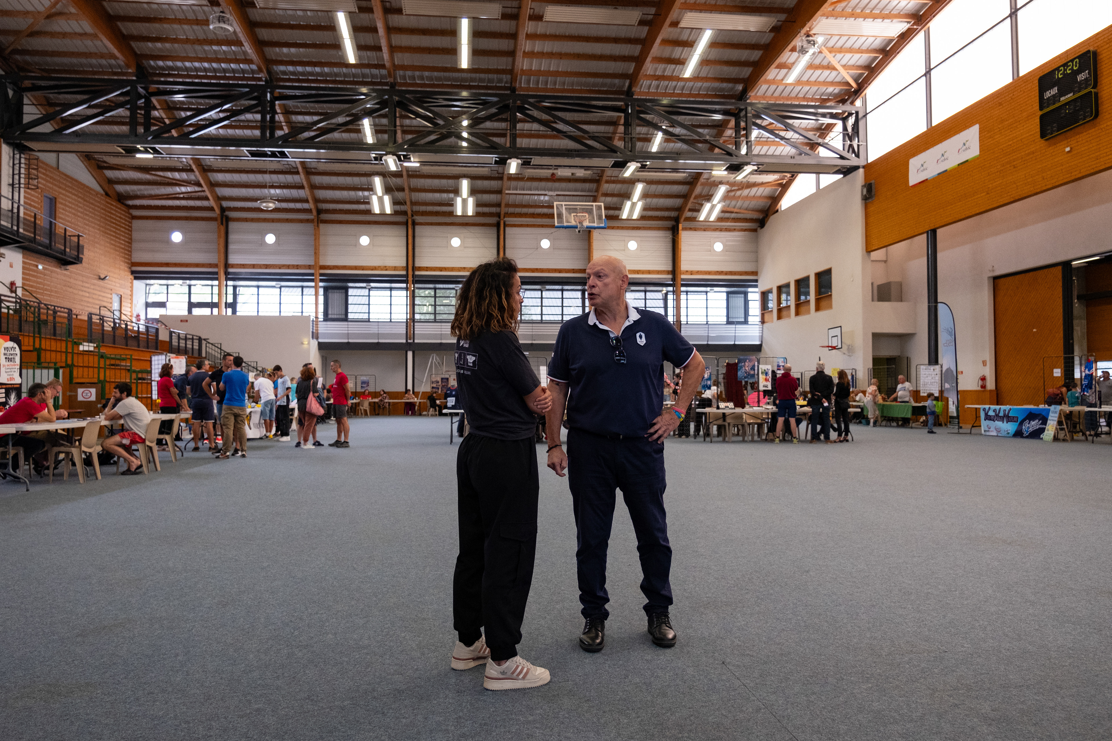 Laurent Thévenot (right)