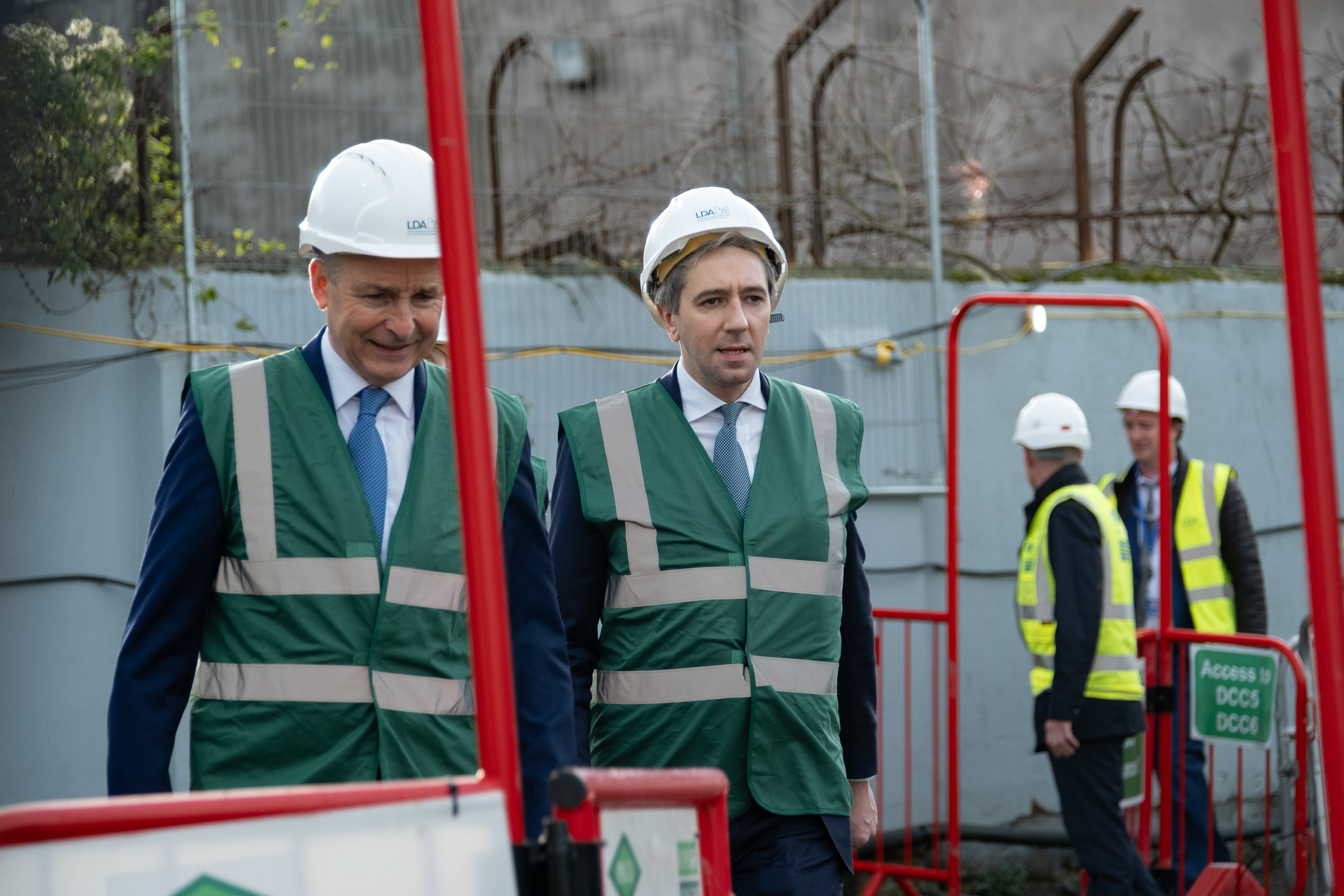 Taoiseach MICHEAL MARTIN (left) and Tanaiste SIMON HARRIS (right) © All rights reserved, Annabelle Hamil 2025