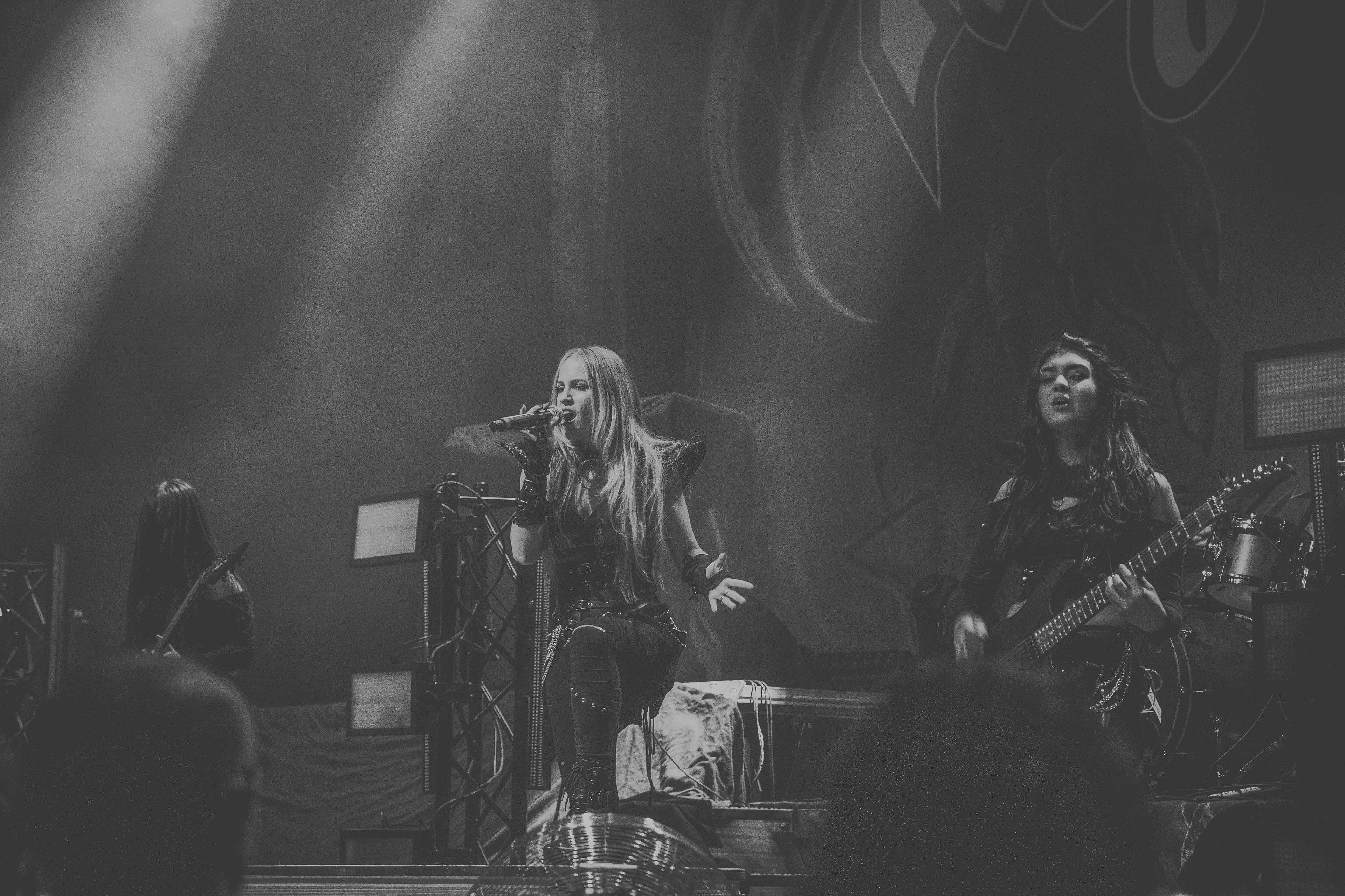 Frozen Crown © All rights reserved, Annabelle Hamil 2025