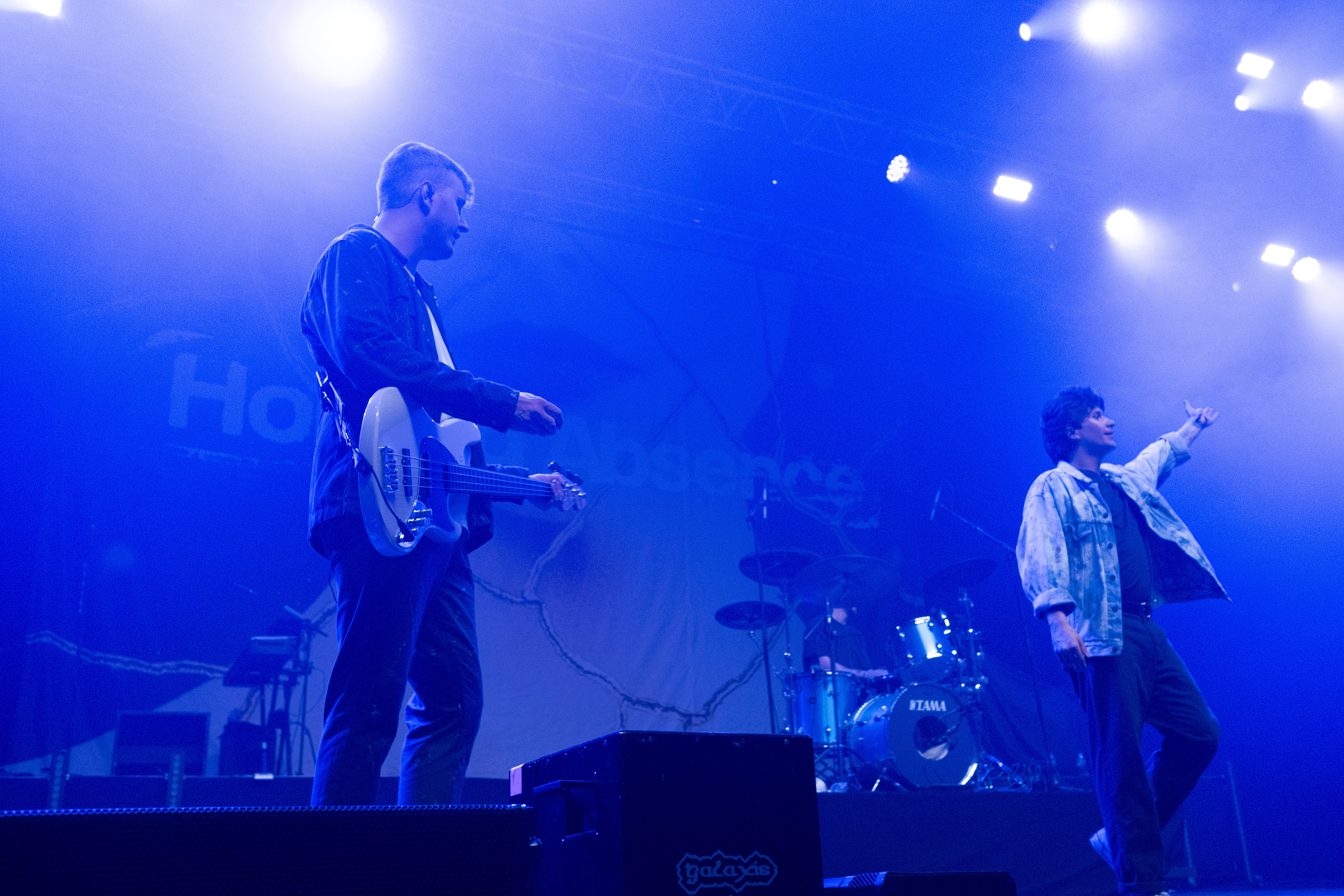 Holding Absence © All rights reserved, Annabelle Hamil