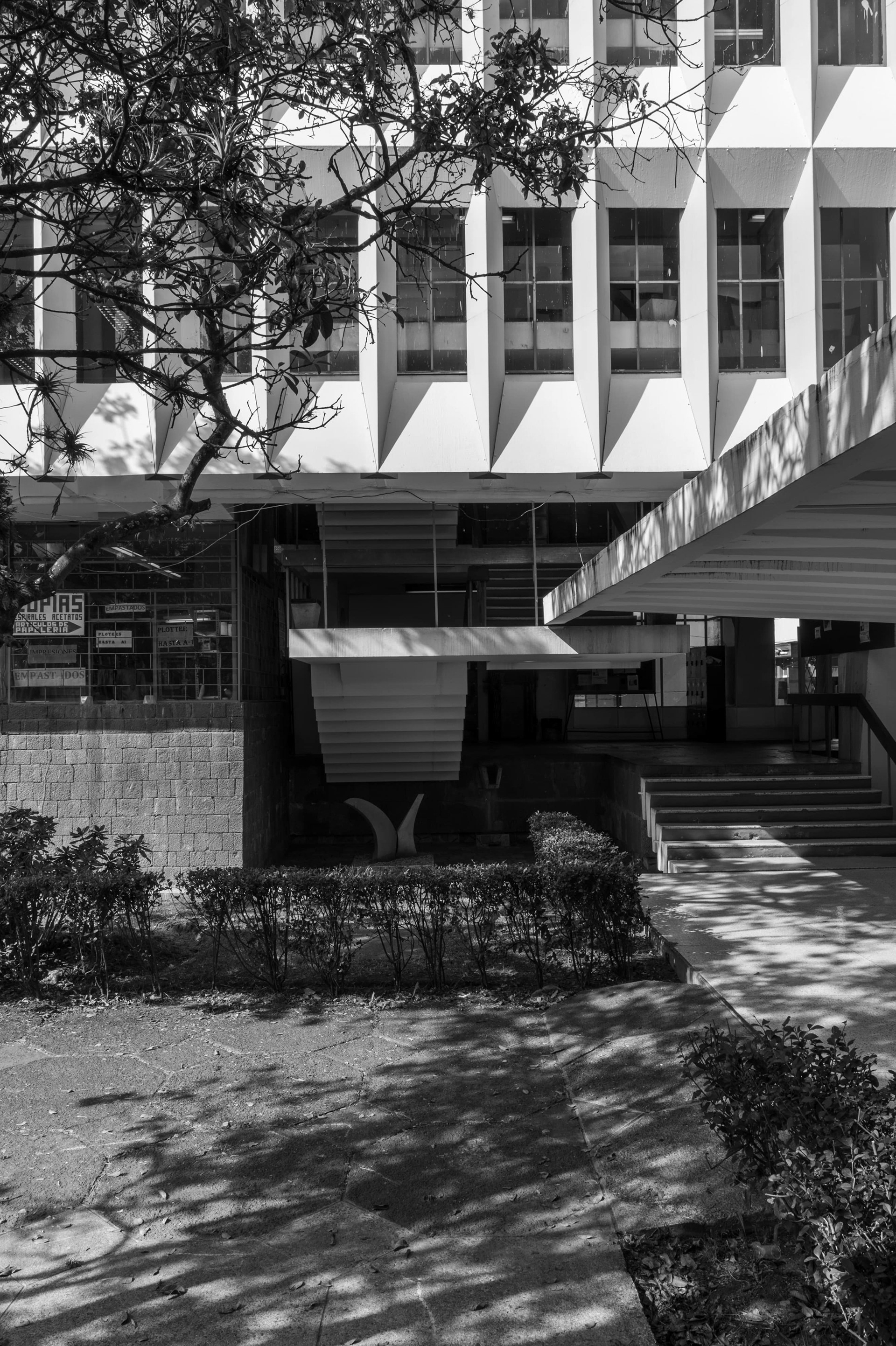 EPN - Facultad de Ingeniería Mecánica