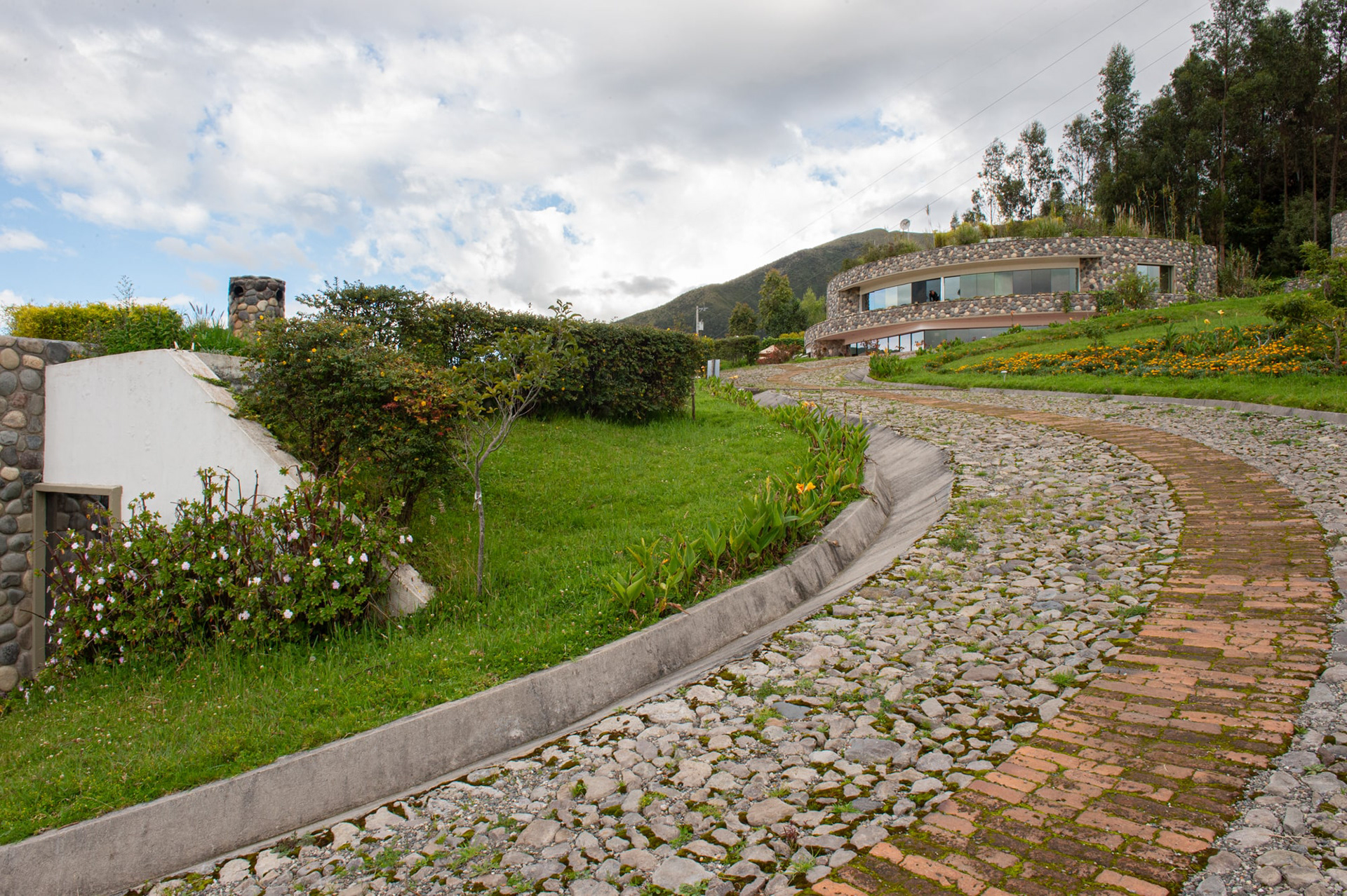 Sacha Ji, San Pablo - Ecuador