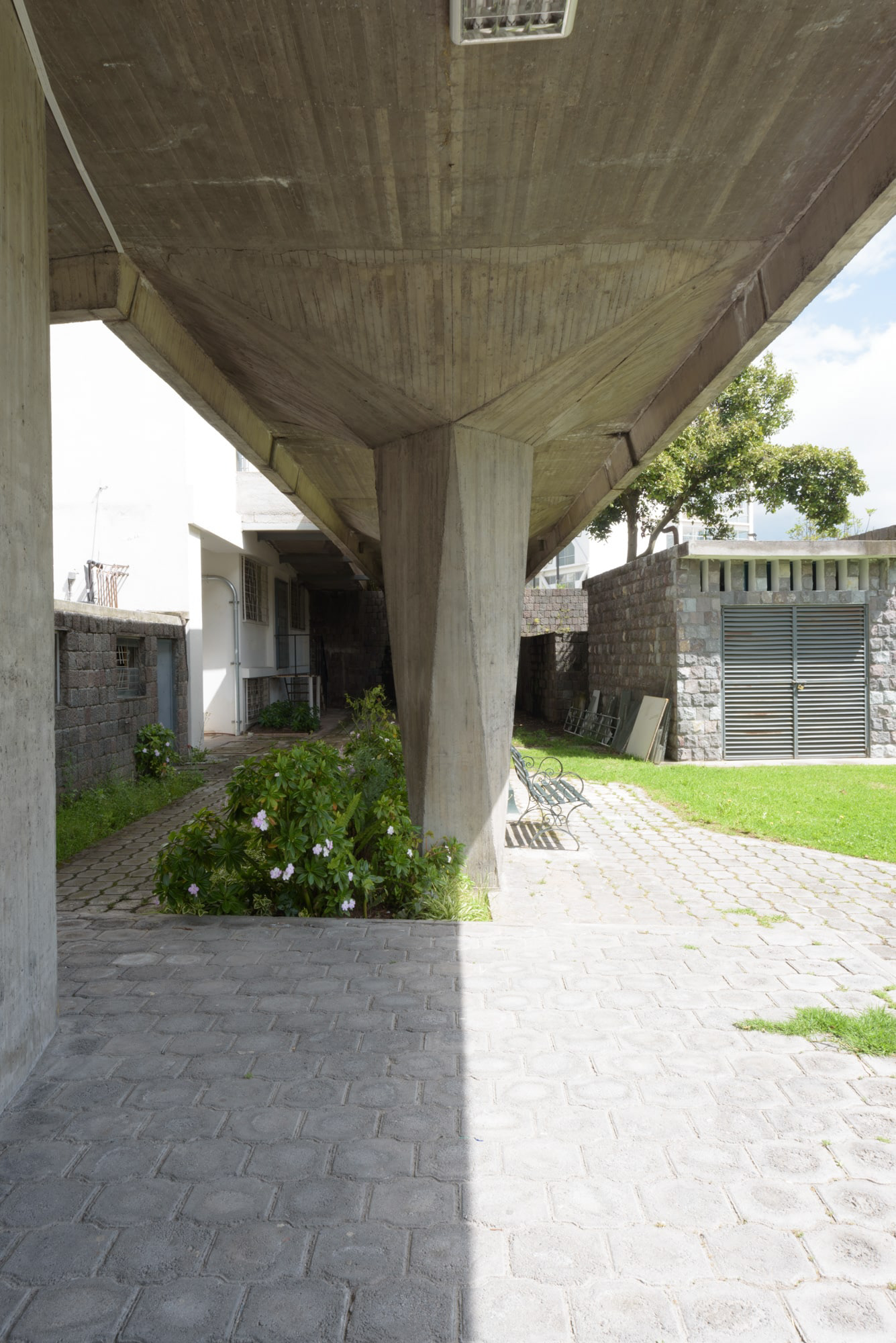 Edificio Administración, EPN, Quito - Ecuador