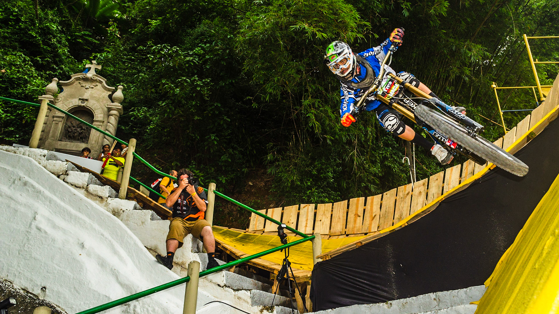 Descida das Escadarias de Santos - 2015