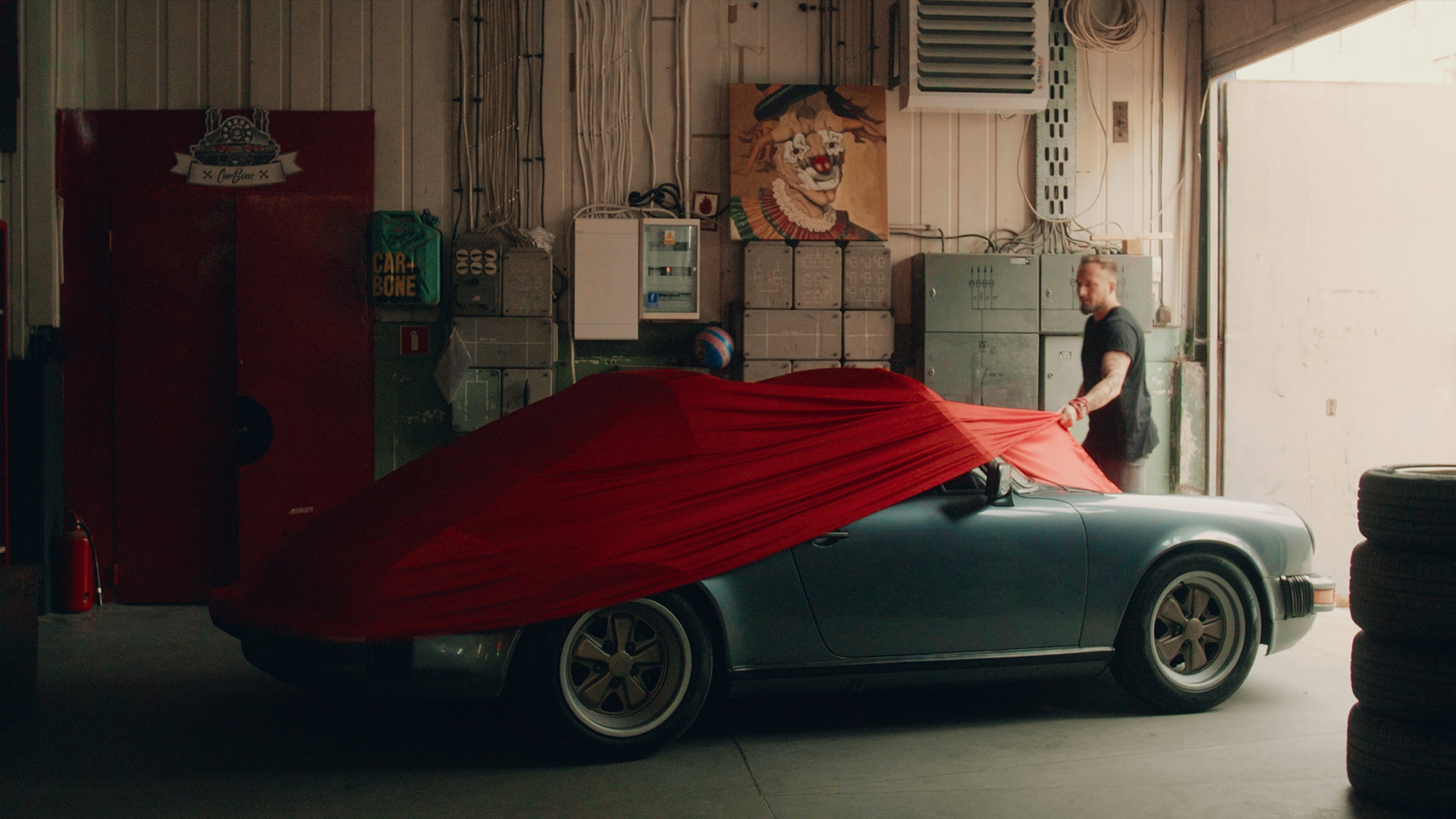 Tardza, Recycled Porsche – short film.
