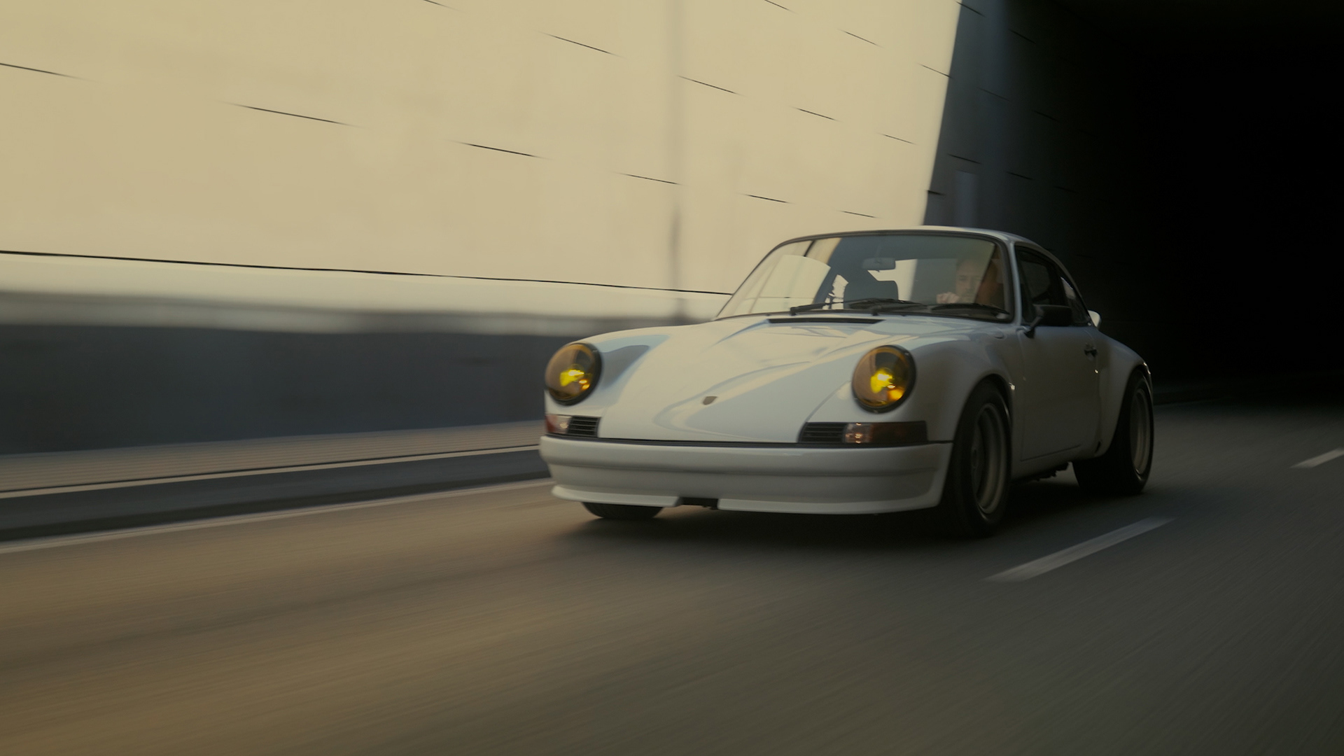 Project: Queen. A complete nut-to-bolt restoration of a Porsche 911 from 1970.