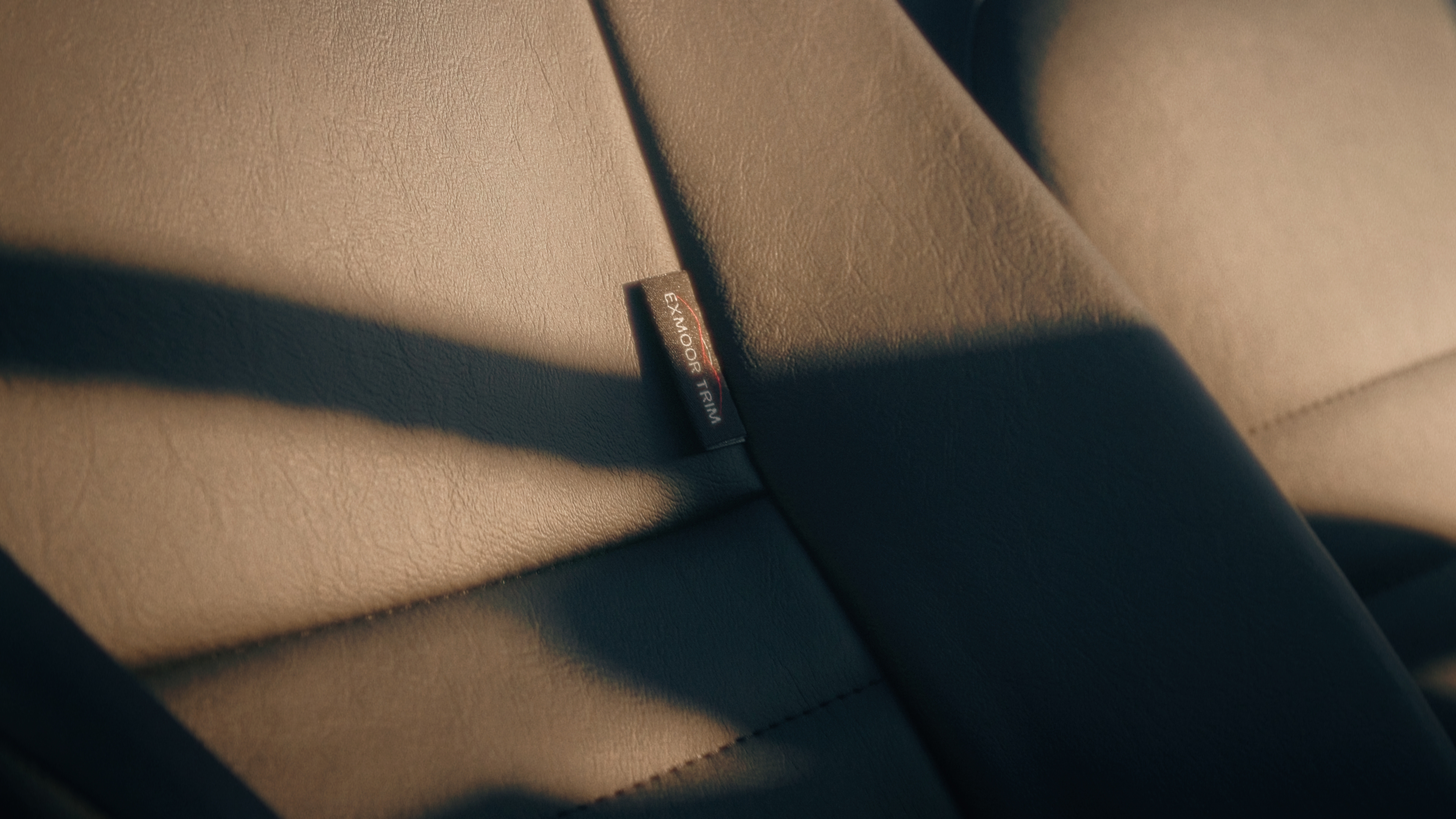 Demon of Speed – series of videos on Land Rover 90 restoration.