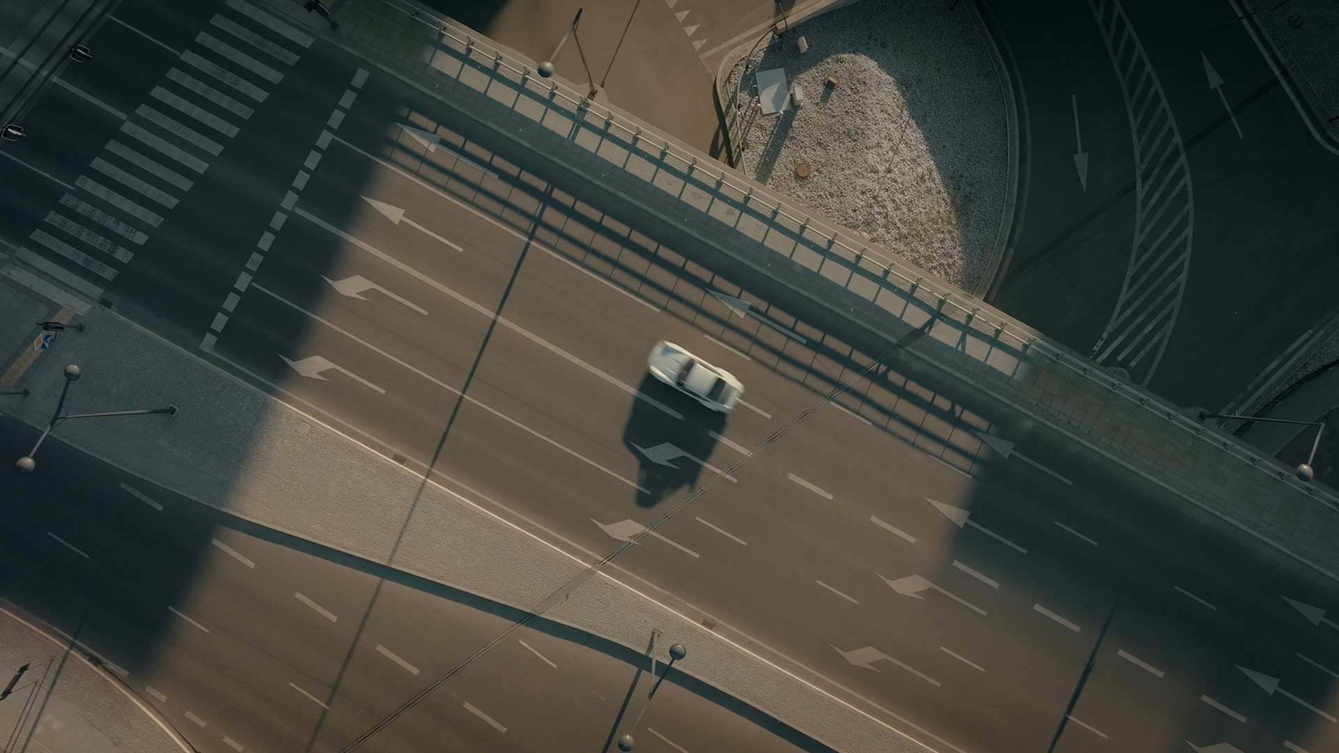 Project: Queen. A complete nut-to-bolt restoration of a Porsche 911 from 1970.