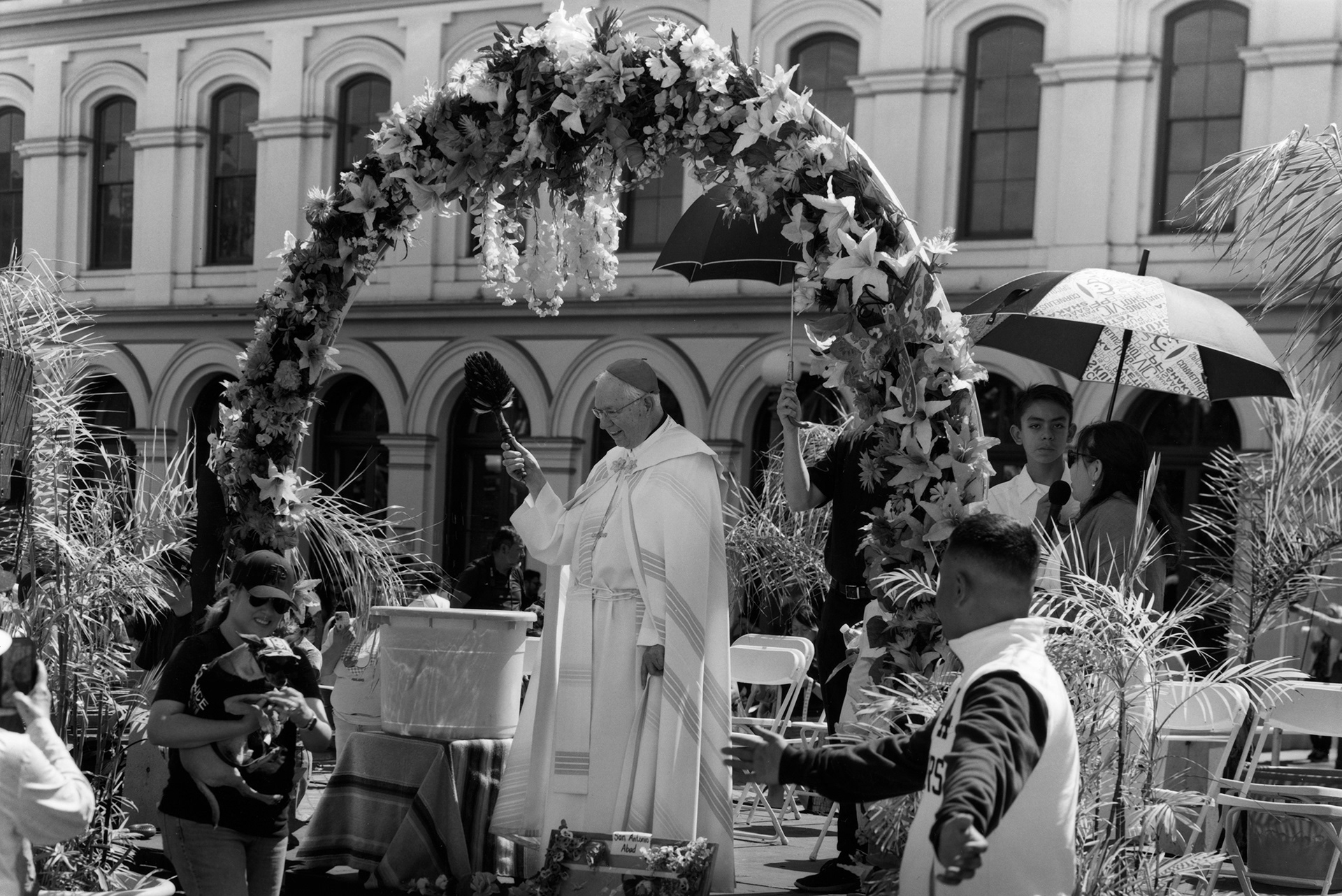 Archbishop Gomez (Blessings of the Animals)