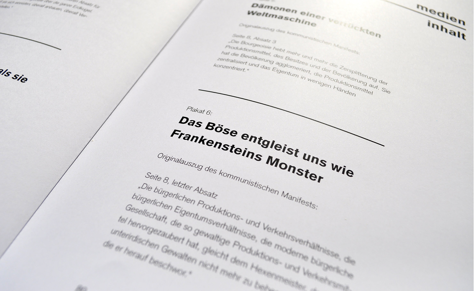 Die Kampagne transformierte jeweils unterschiedliche Textstellen des "Kommunistischen Manifests" in neue sprachliche Bilder.