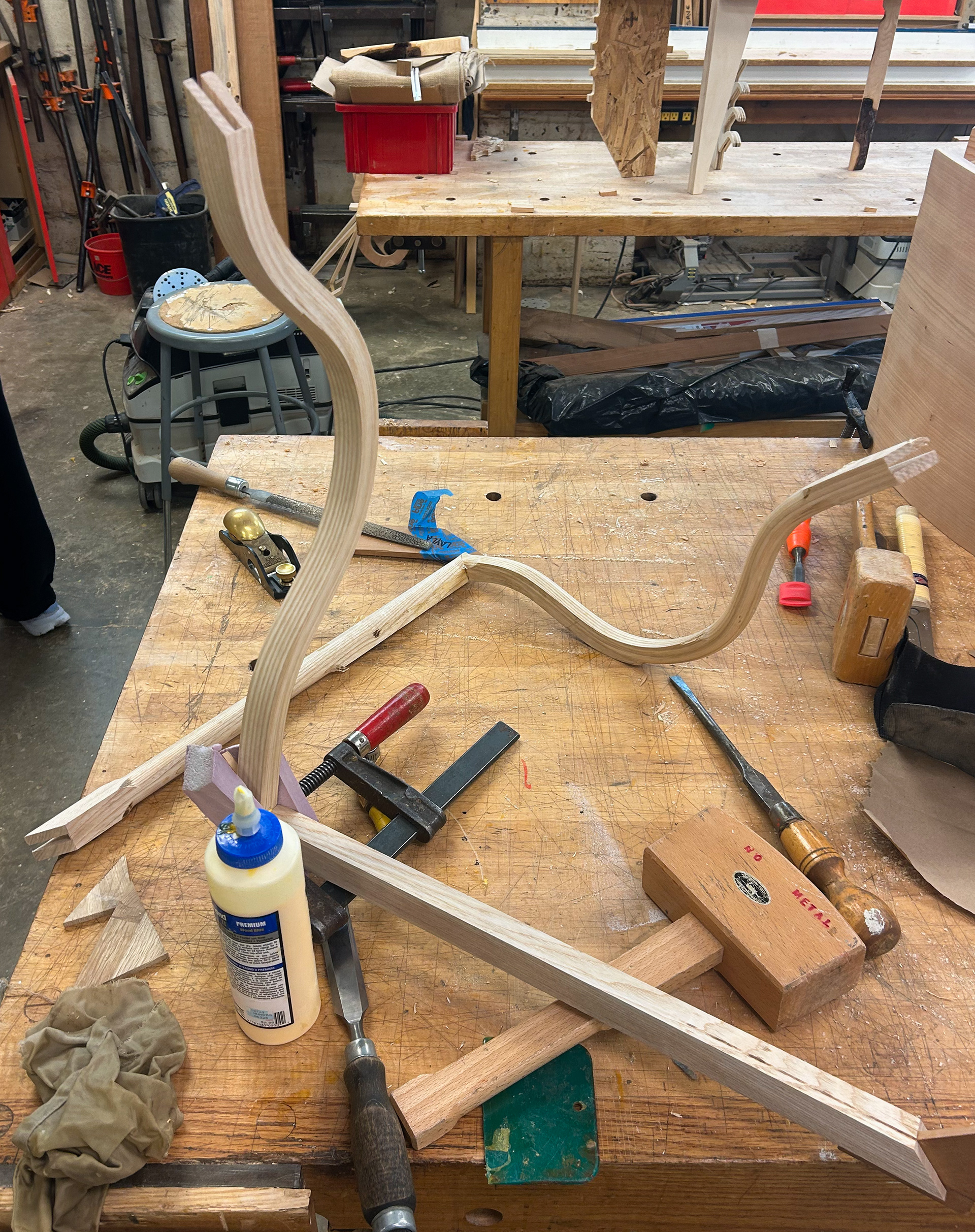 Assembling miter joints