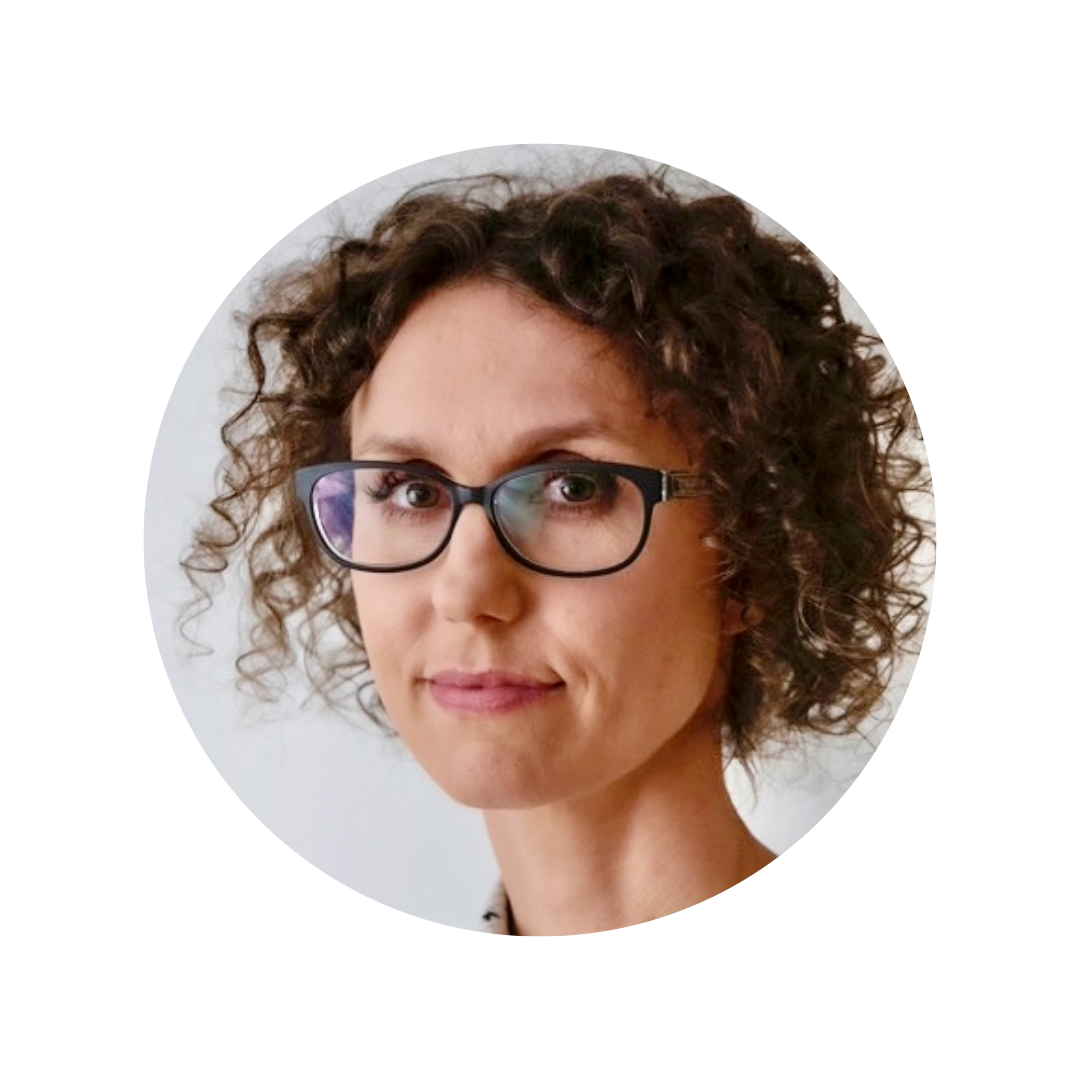 Psychoterapia, techniki relaksacji, neuropsychologia, techniki regulacji emocji i bodźców u osób neuroatypowych - Agata Wasilkiewicz. Jestem psychologiem i psychoterapeutką.