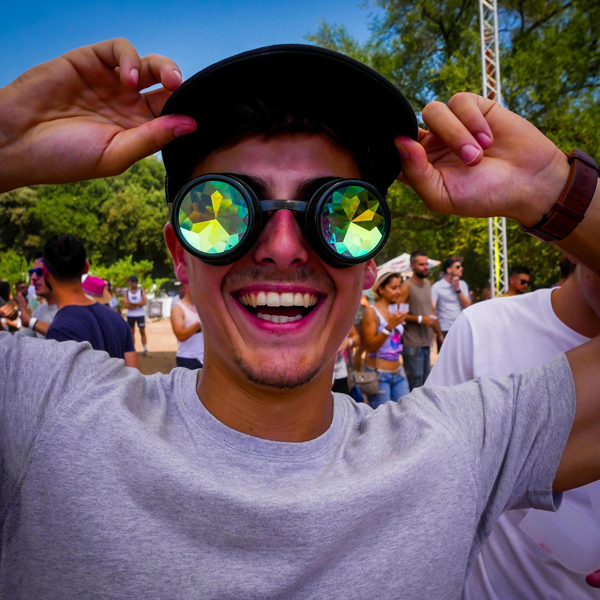 PUNK SOURIANT