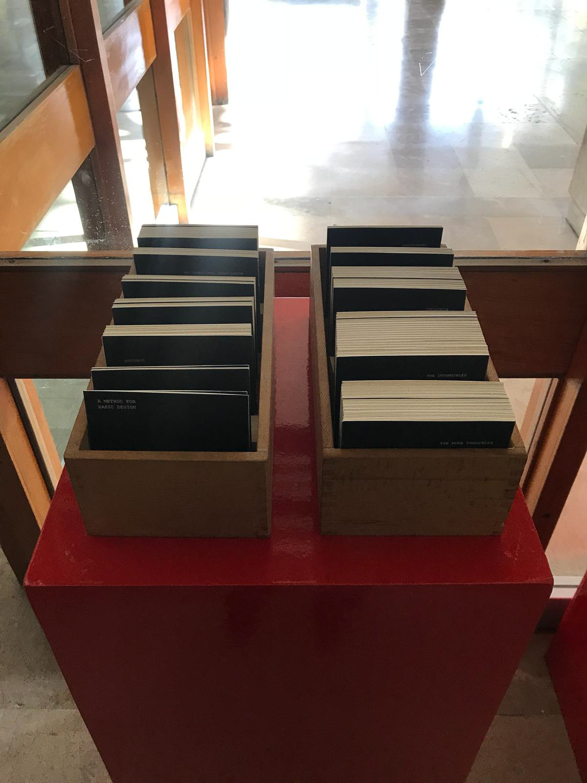 new interpretation of the old book as set of cards / eski kitabın kart seti olarak yeniden yorumu